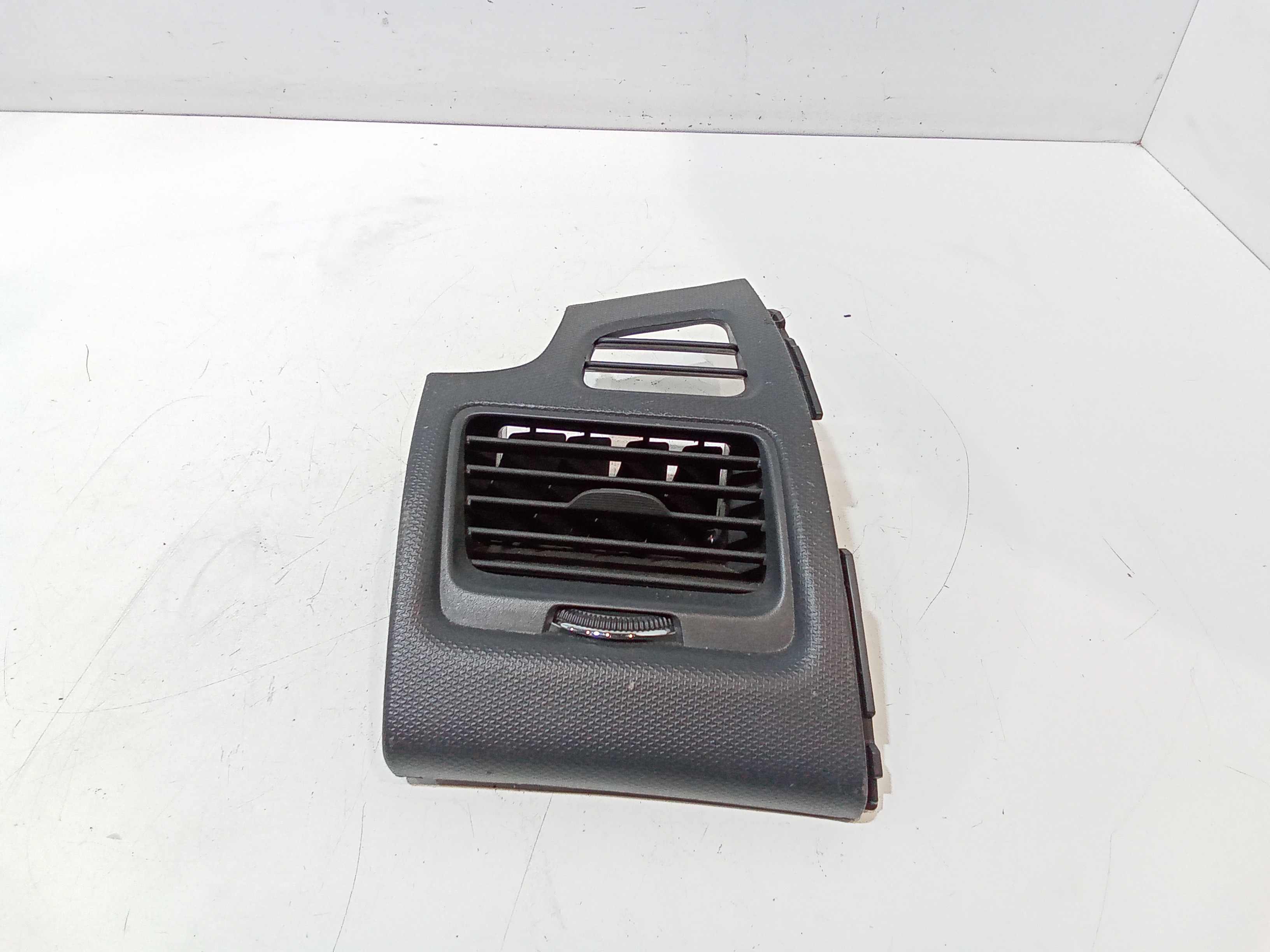 Condotto Aria Bocchette Lat. Cruscotto Sinistro Usato