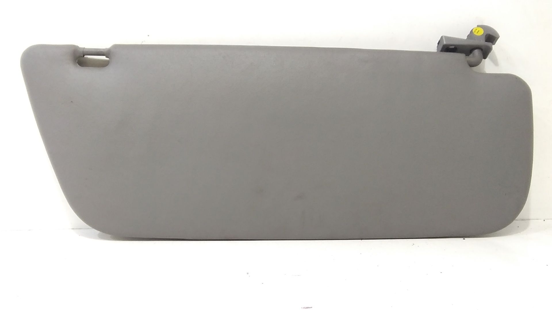 Aletta Parasole Parabrezza Sinistro A90681000107K00 Usato