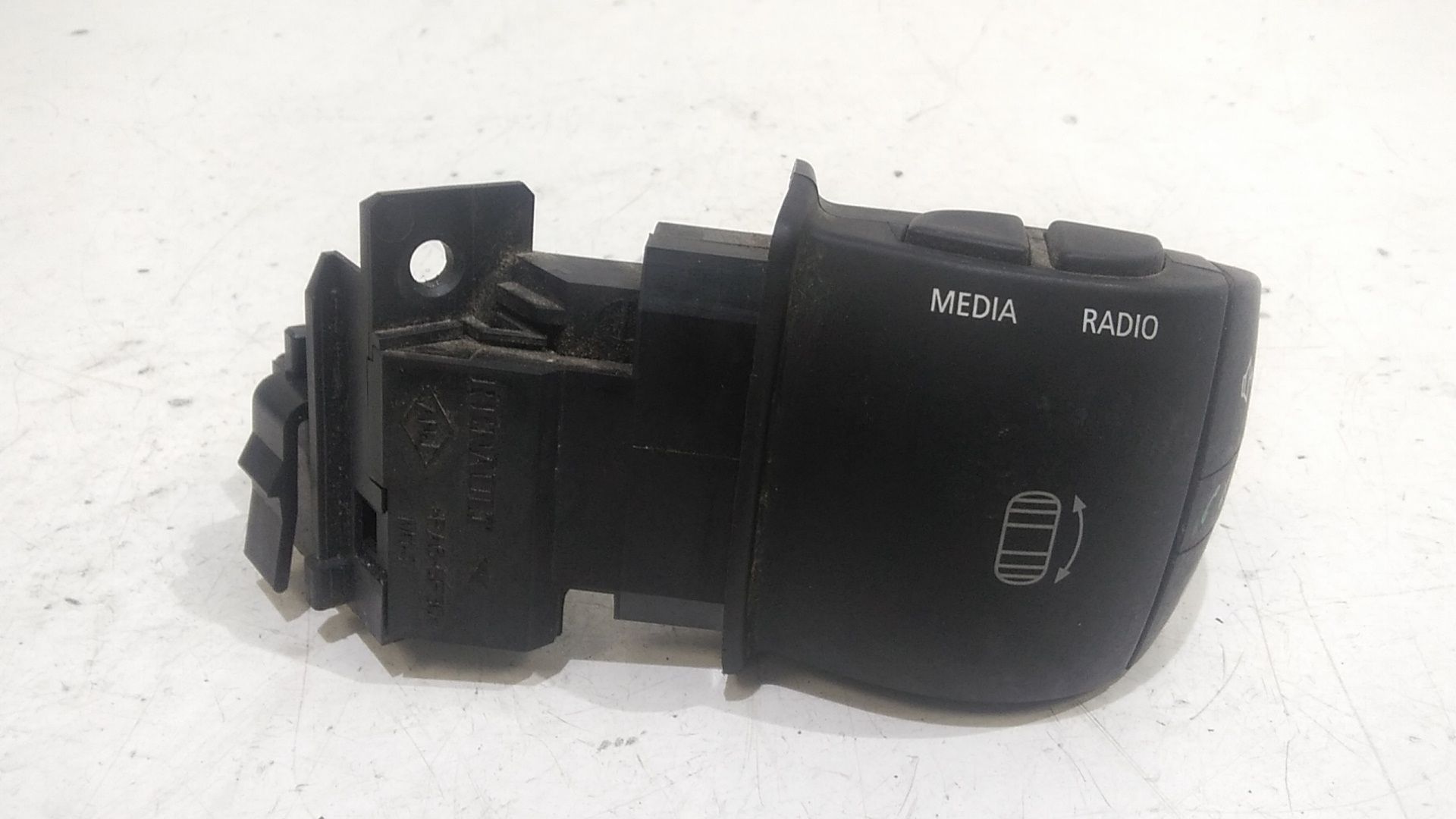 Blocco Comandi Autoradio Usato