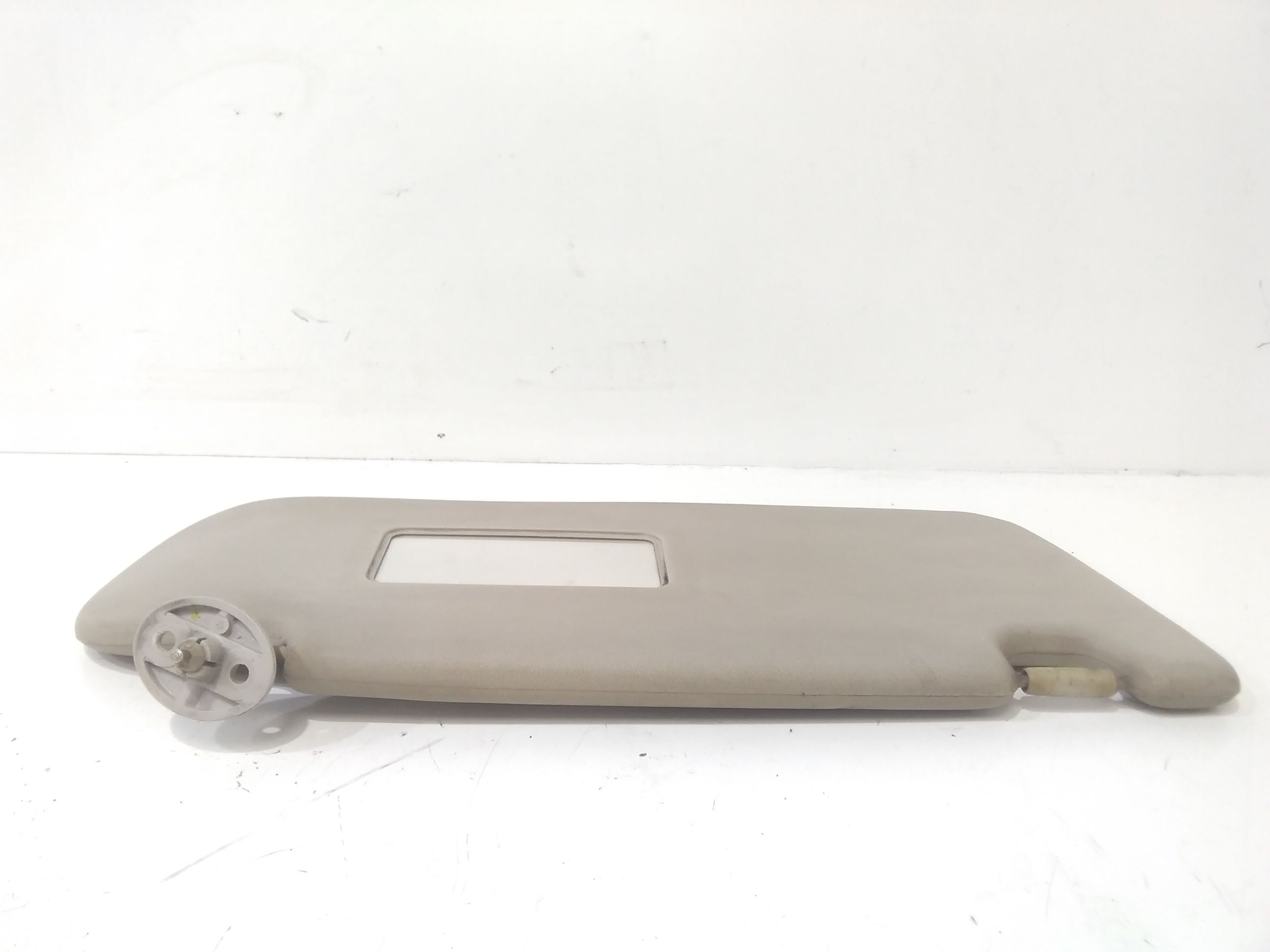 Aletta Parasole Parabrezza Destro AWR4897LUM Usato