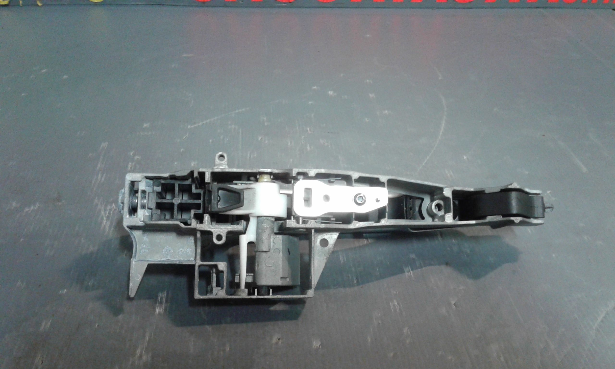 Maniglia Porta Post. Destro 9101KH Usato