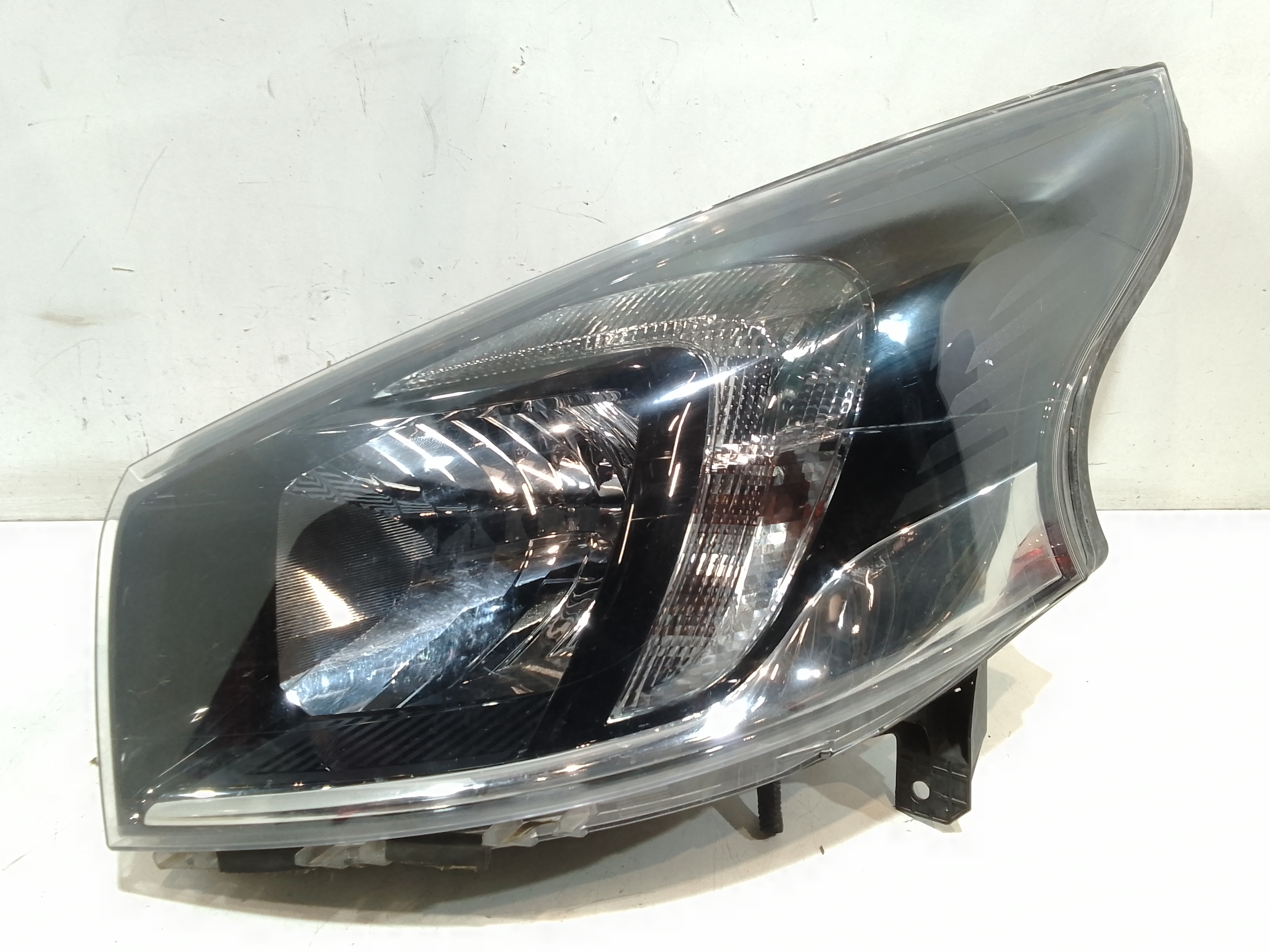 Proiettore Sinistro 95517041 Usato