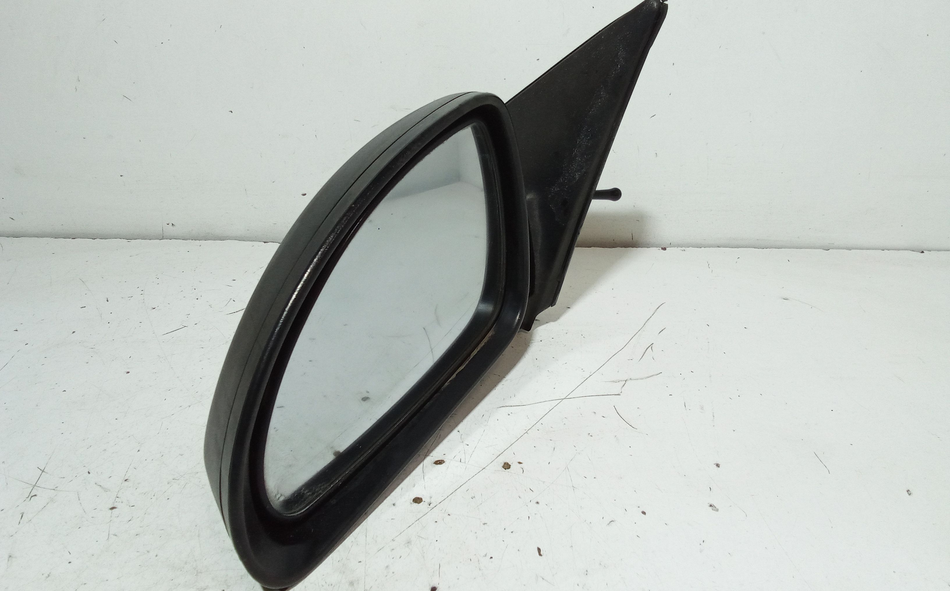 Retrovisore Est. Sinistro 876101H000 Usato