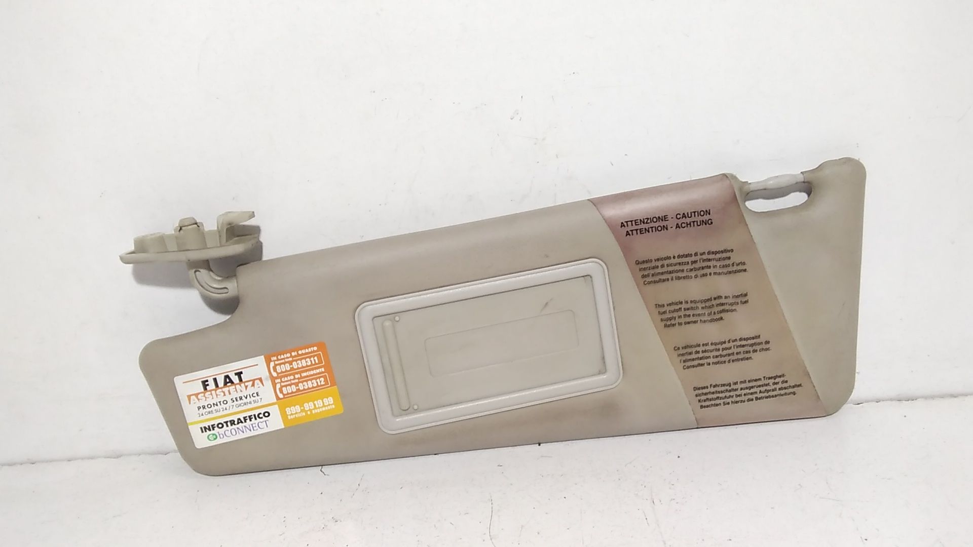 Aletta Parasole Parabrezza Sinistro 735361679 Usato