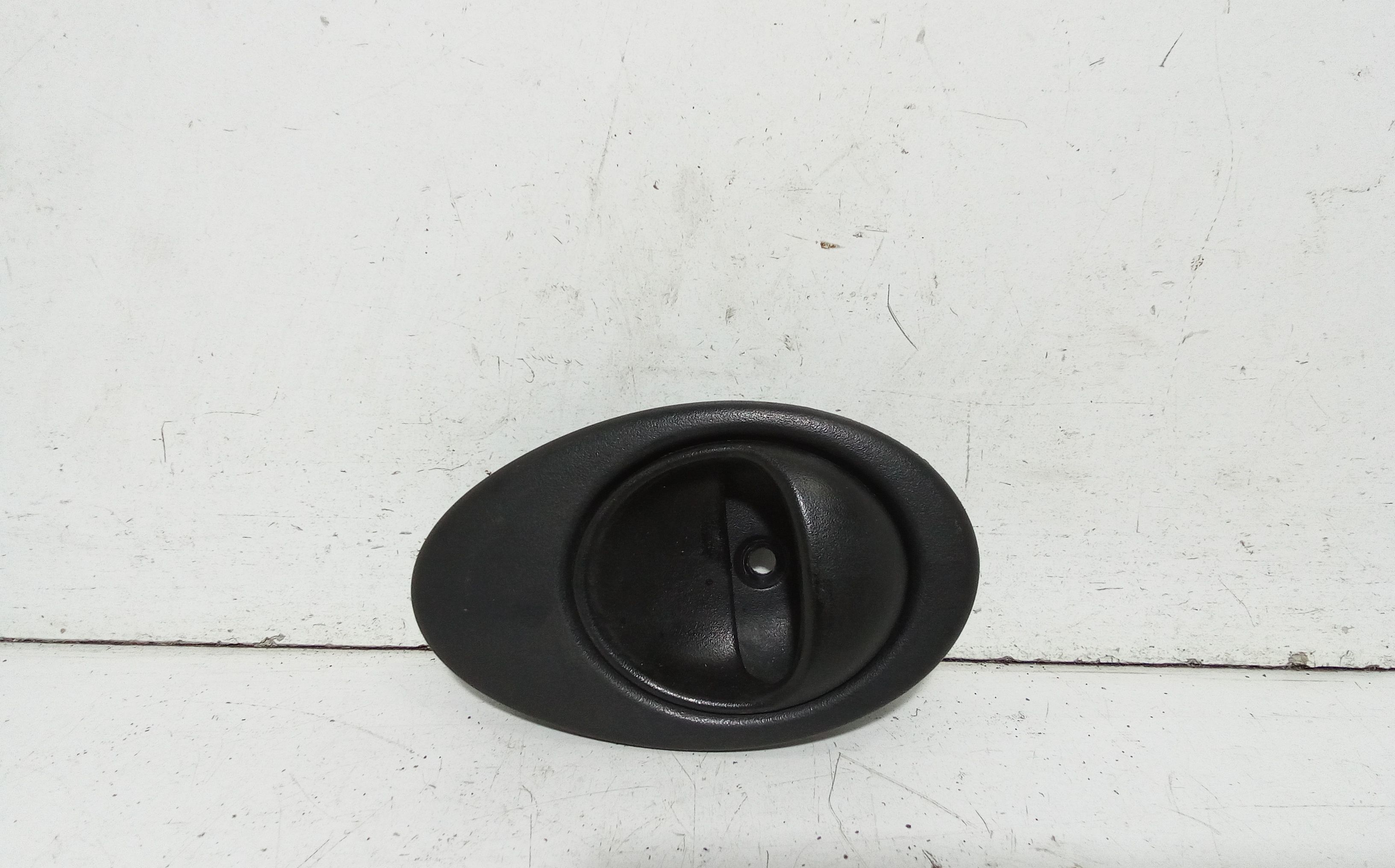 Maniglia Int. Apertura Porta Ant. Sinistro 96601585 Usato