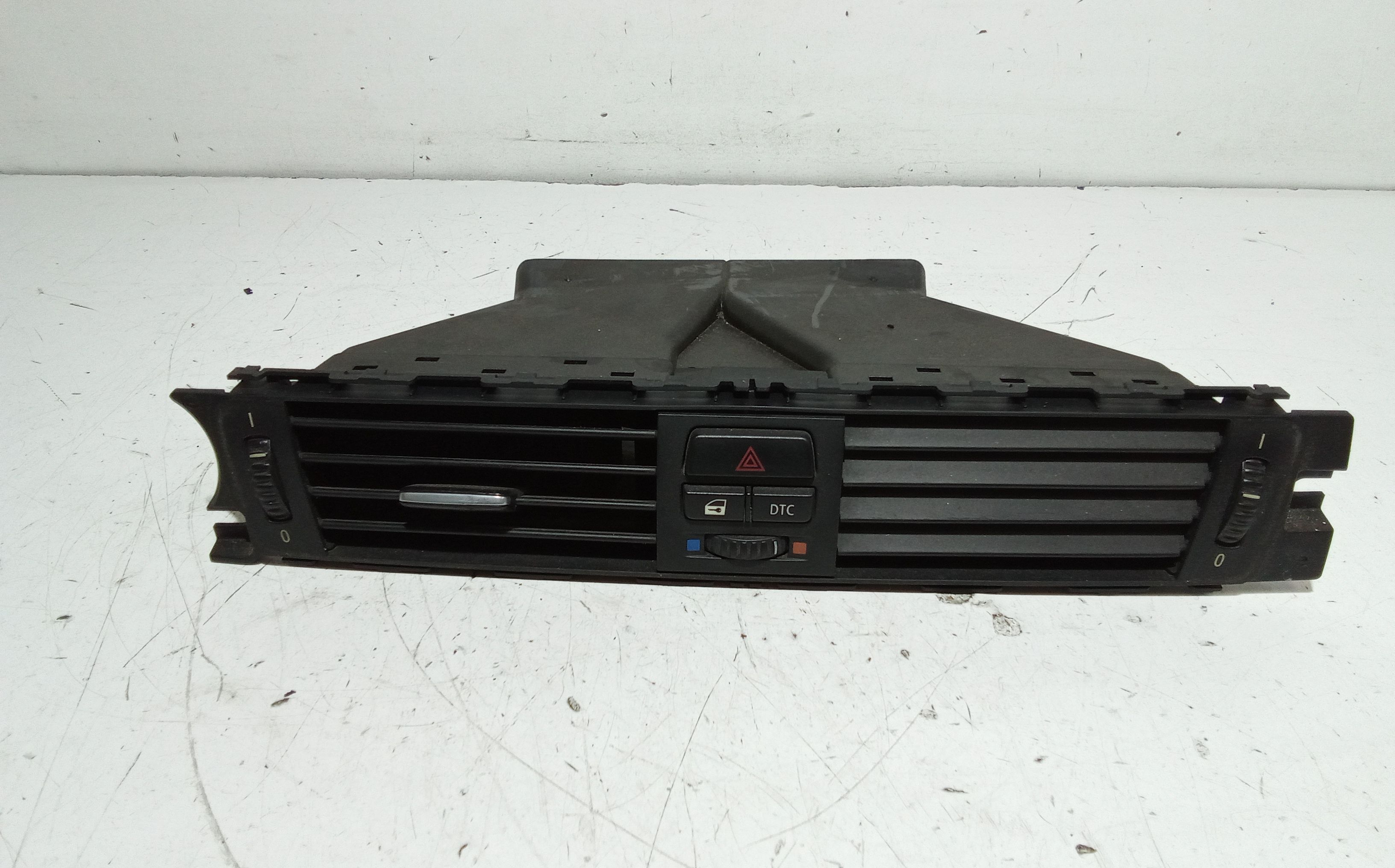 Condotto Aria Bocchette Centr. Sup. Cruscotto Usato