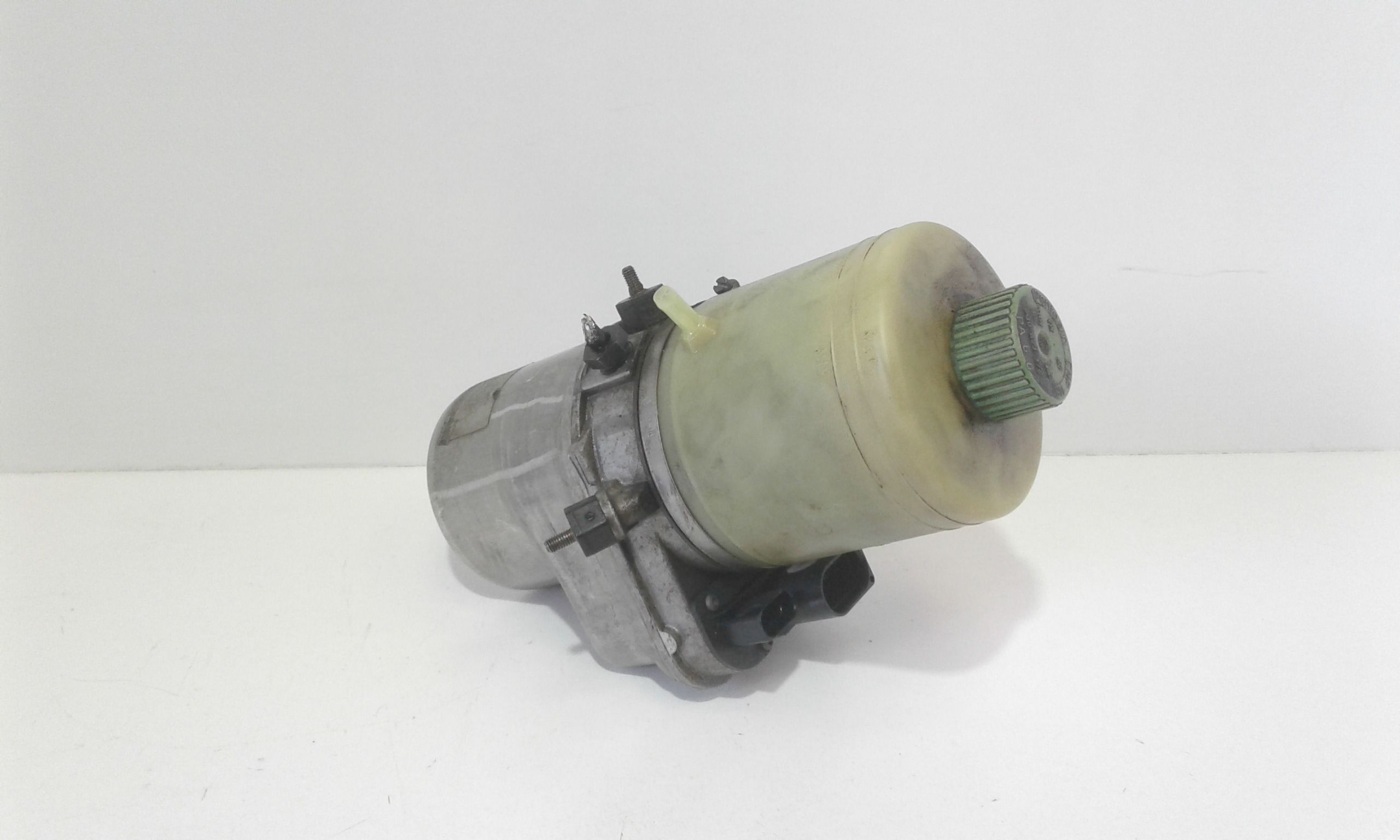 Pompa Servosterzo 8Z0423156F Usato