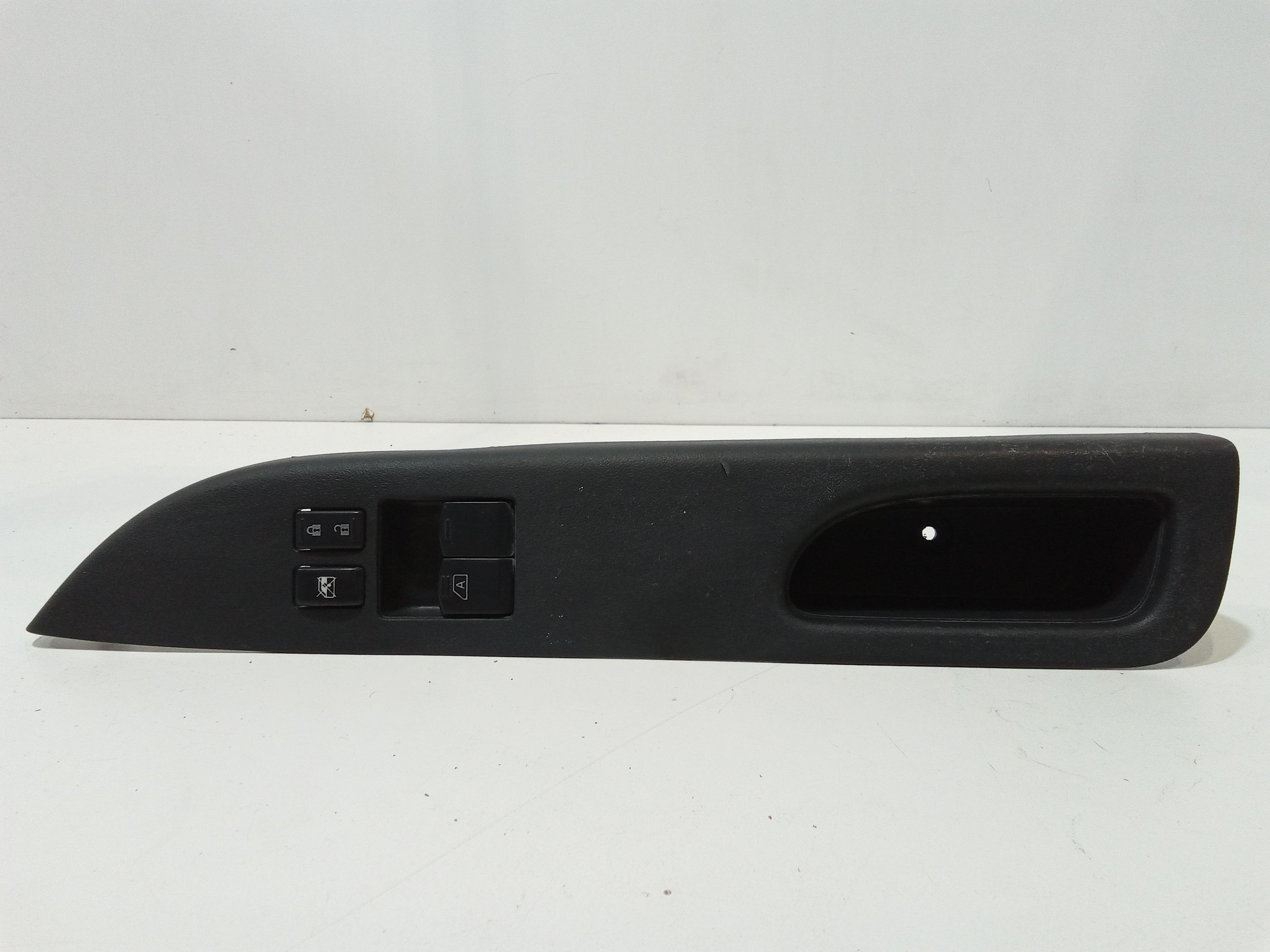 Interruttore Alzacristalli Porta Ant. Sinistro Usato