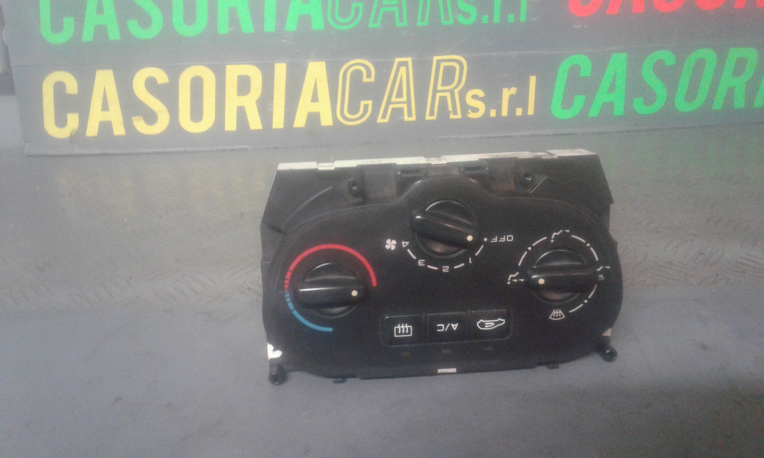 Blocco Comando Climatizzazione 6451JP Usato