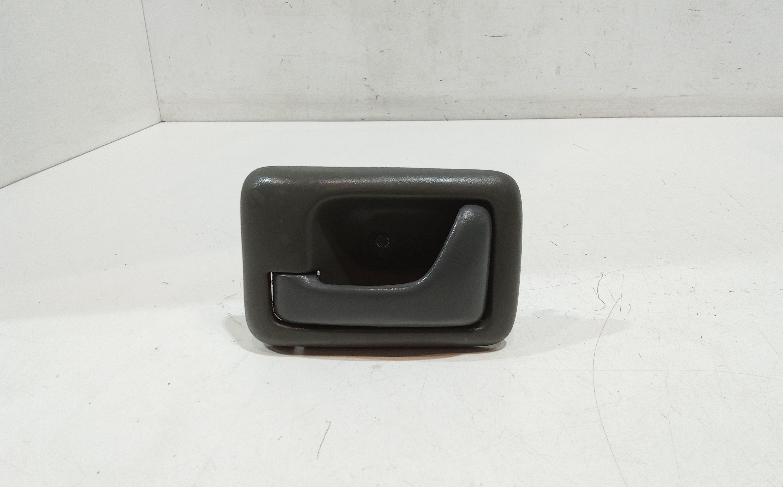 Maniglia Int. Apertura Porta Post. Sinistro Usato