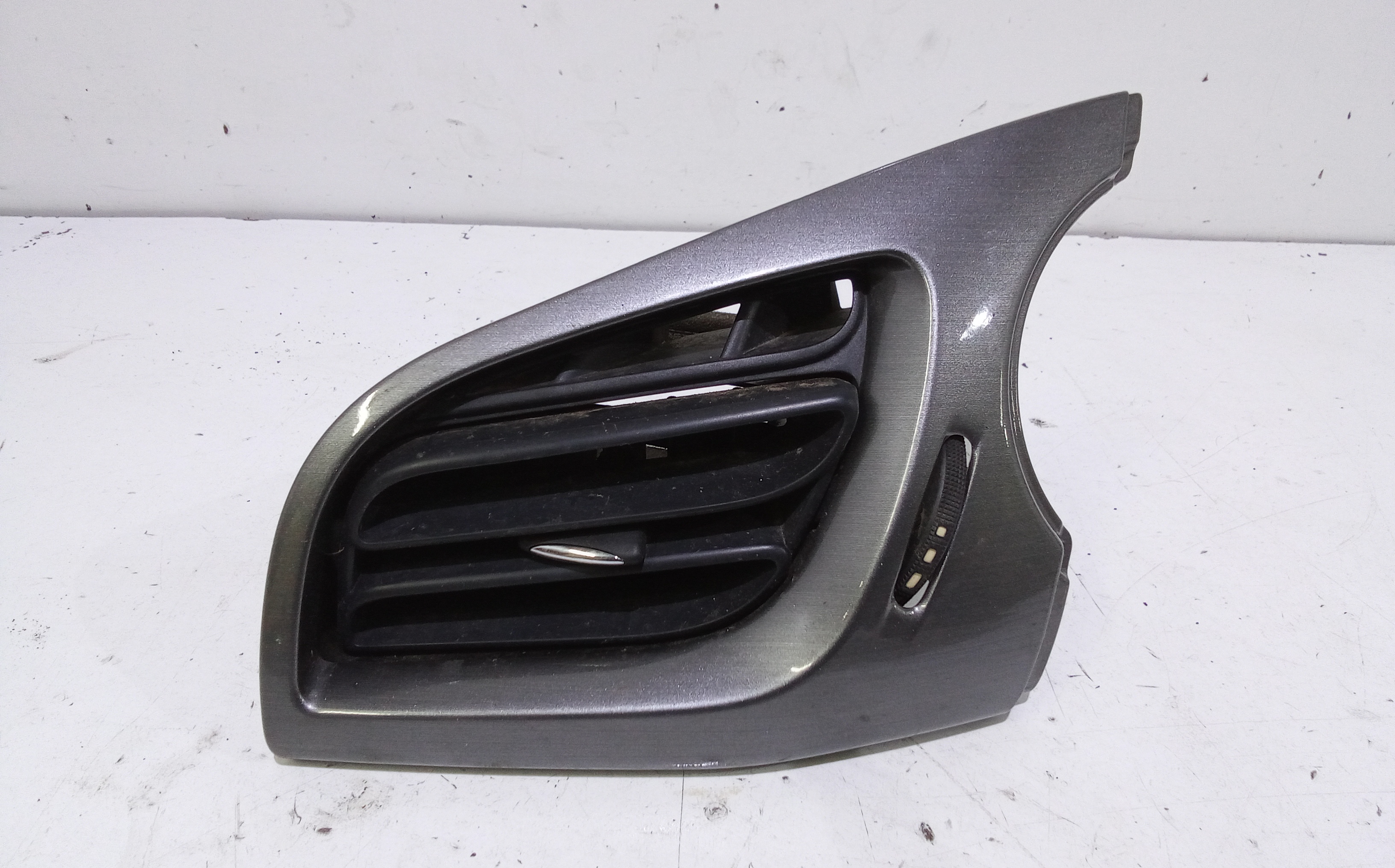 Condotto Aria Bocchette Lat. Cruscotto Destro 6447PH Usato