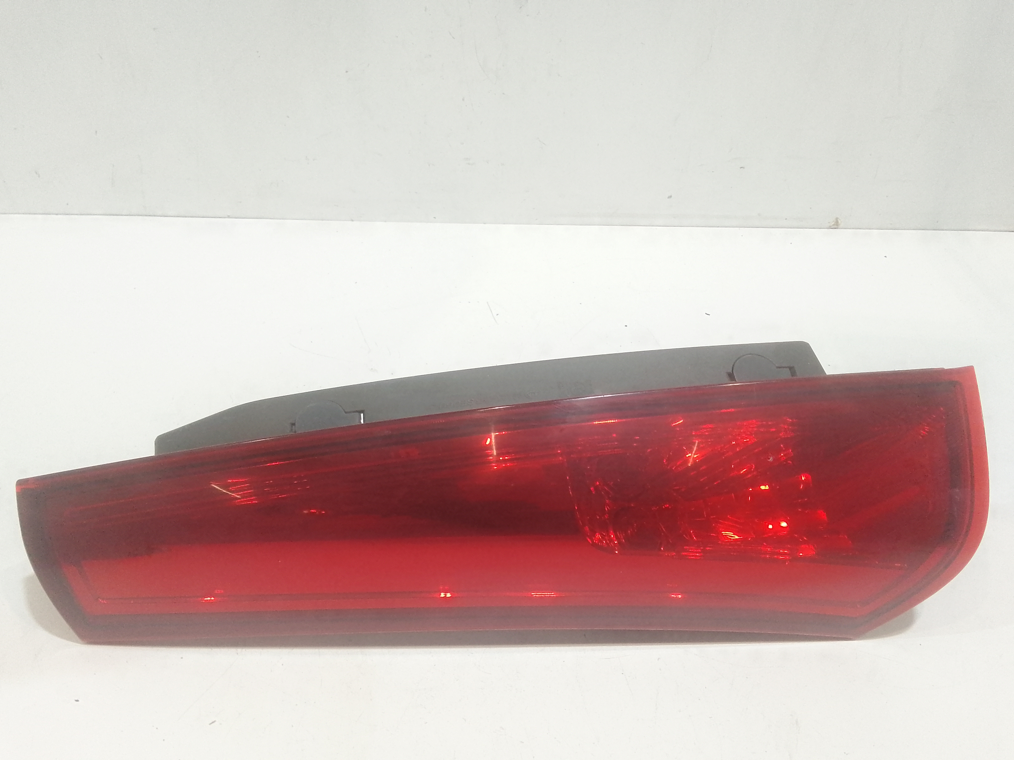 Fanale Post. Sinistro 924011H000 Usato