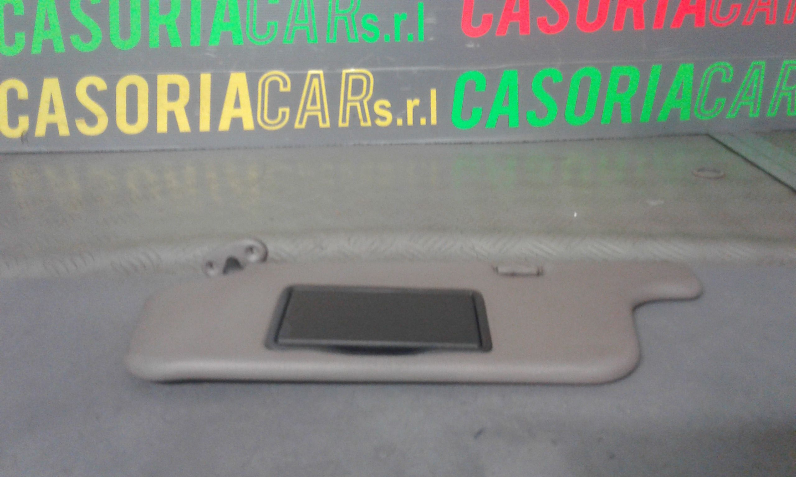 Aletta Parasole Parabrezza Sinistro 964011F514 Usato