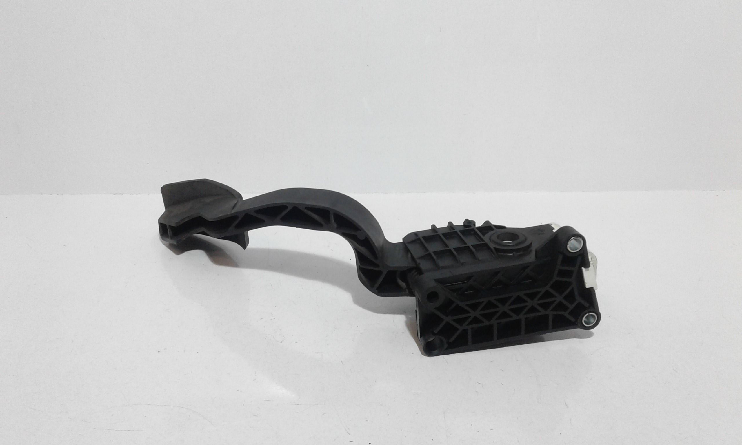 Pedale Acceleratore 13305804 Usato
