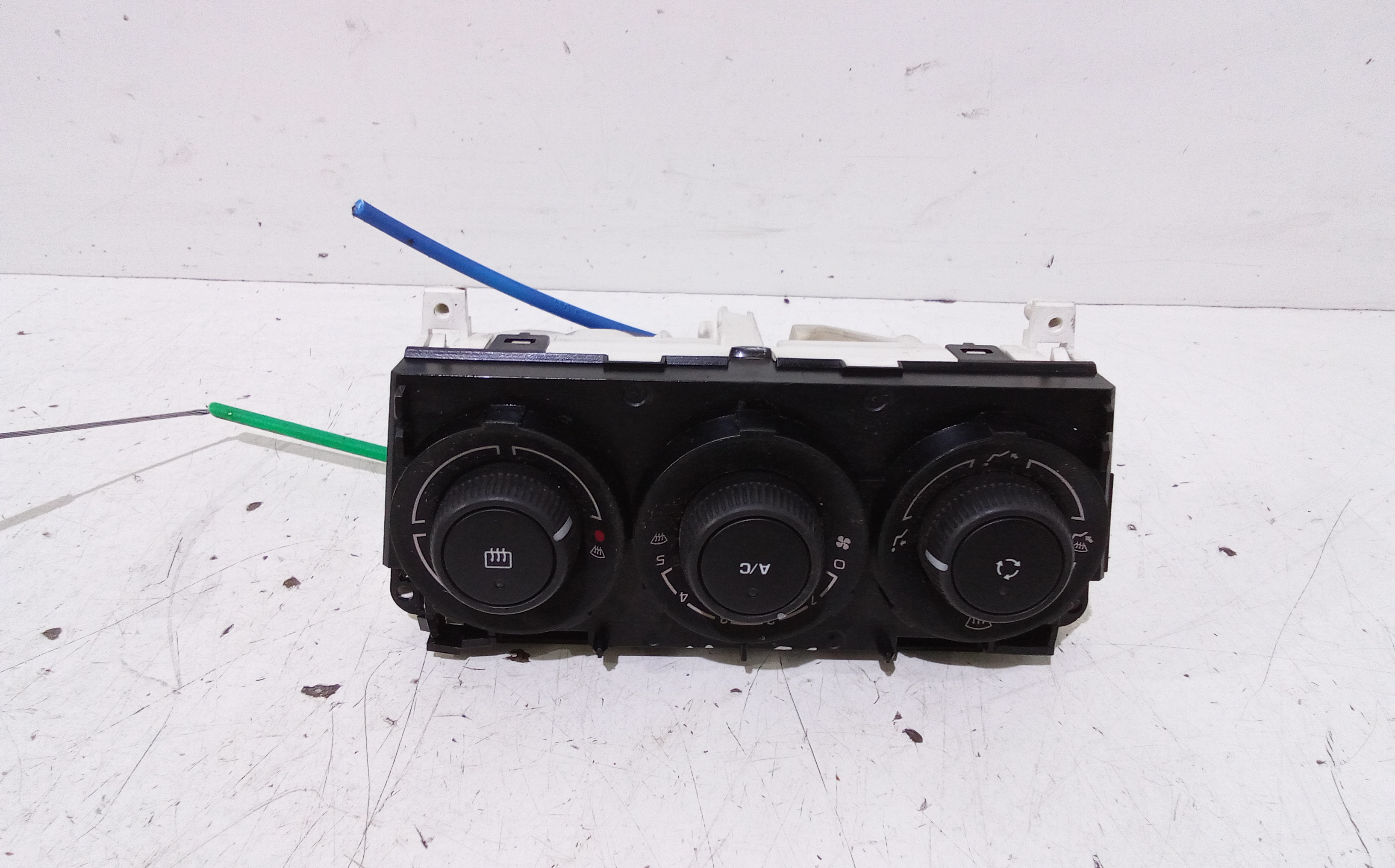 Blocco Comando Climatizzazione Usato