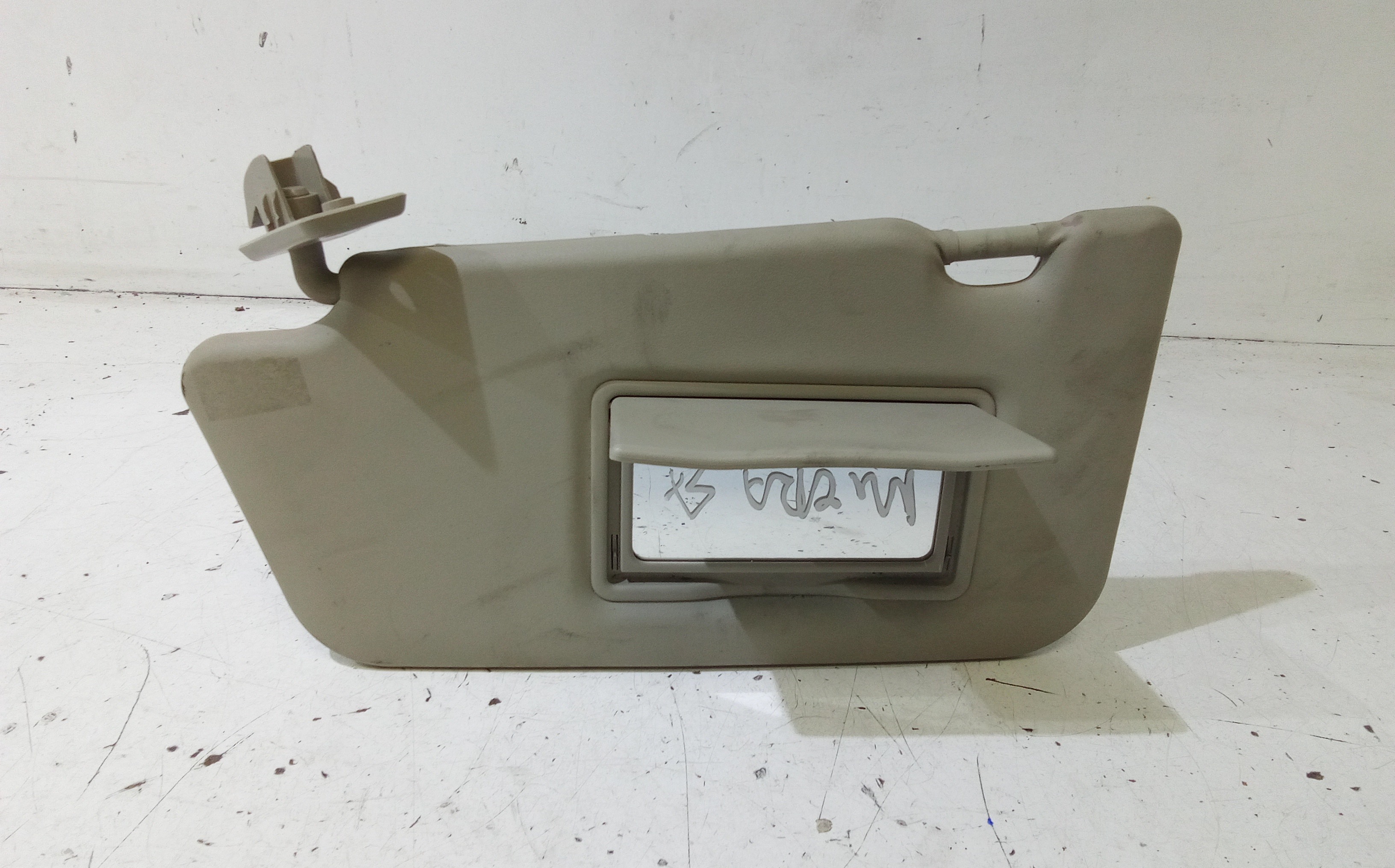 Aletta Parasole Parabrezza Sinistro Usato