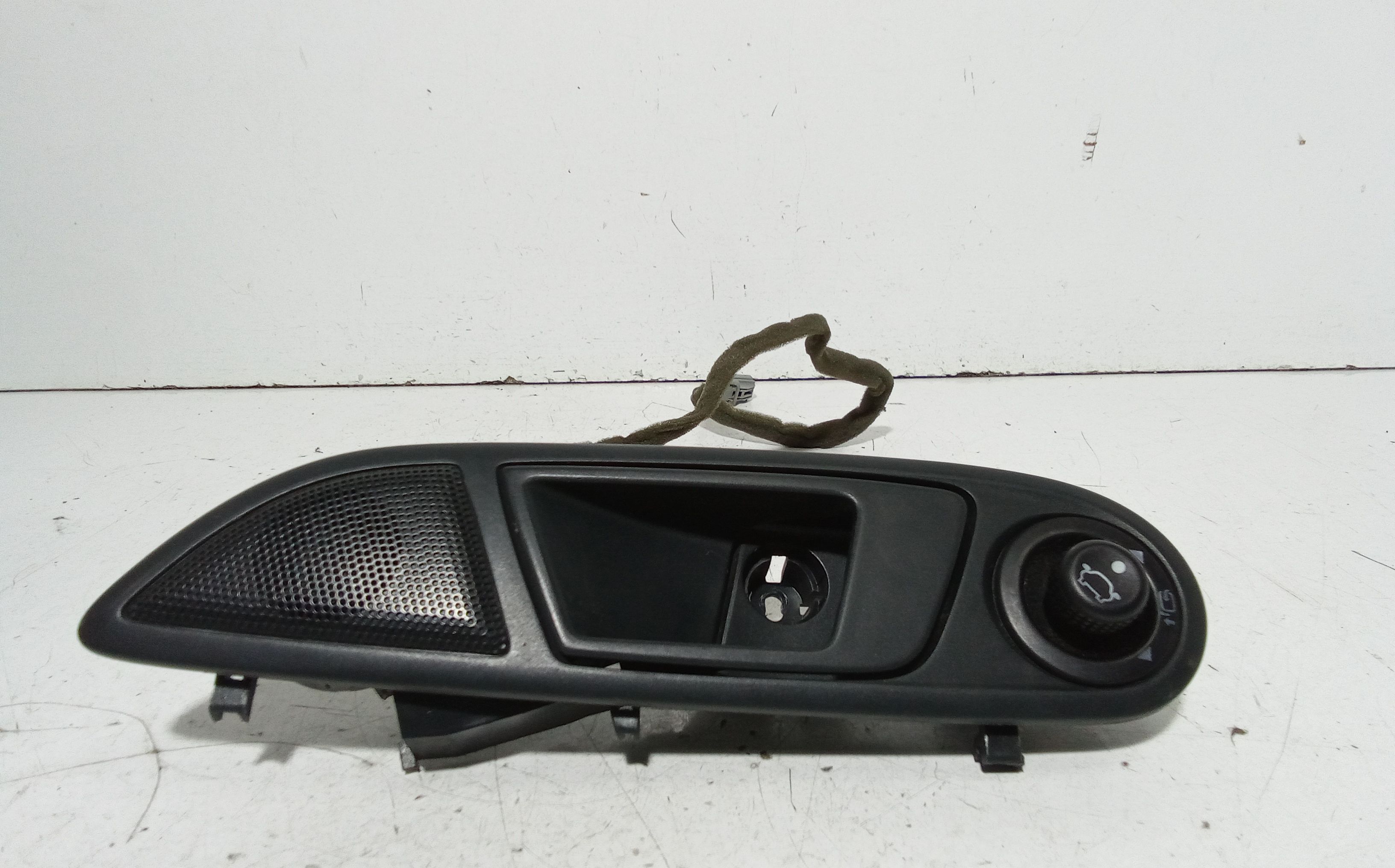 Maniglia Int. Apertura Porta Ant. Sinistro 1579323 Usato