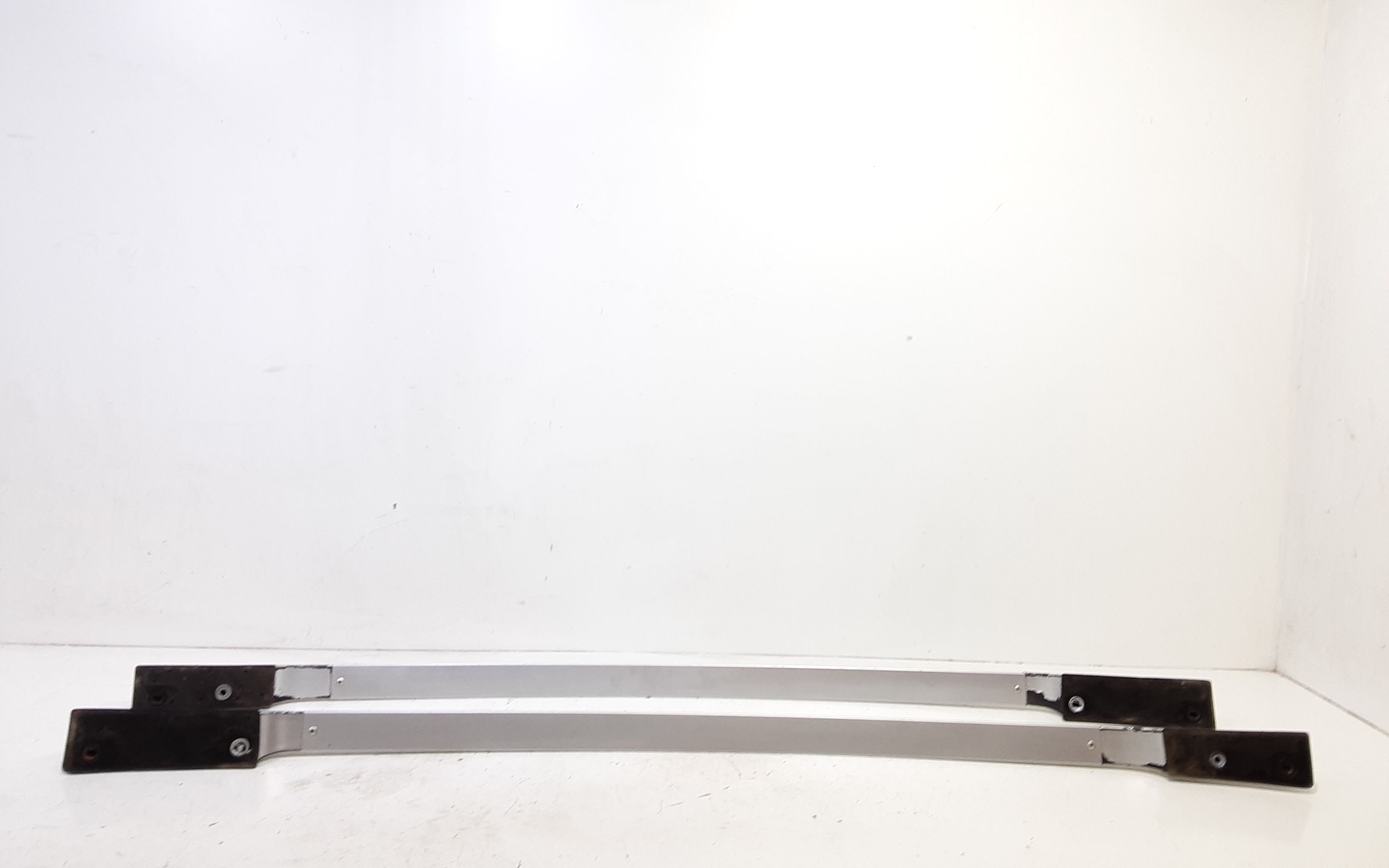 Barre Portatutto Per Mancorrente Tetto Destro + Barre Portatutto Per Mancorrente Tetto Sinistro Usato