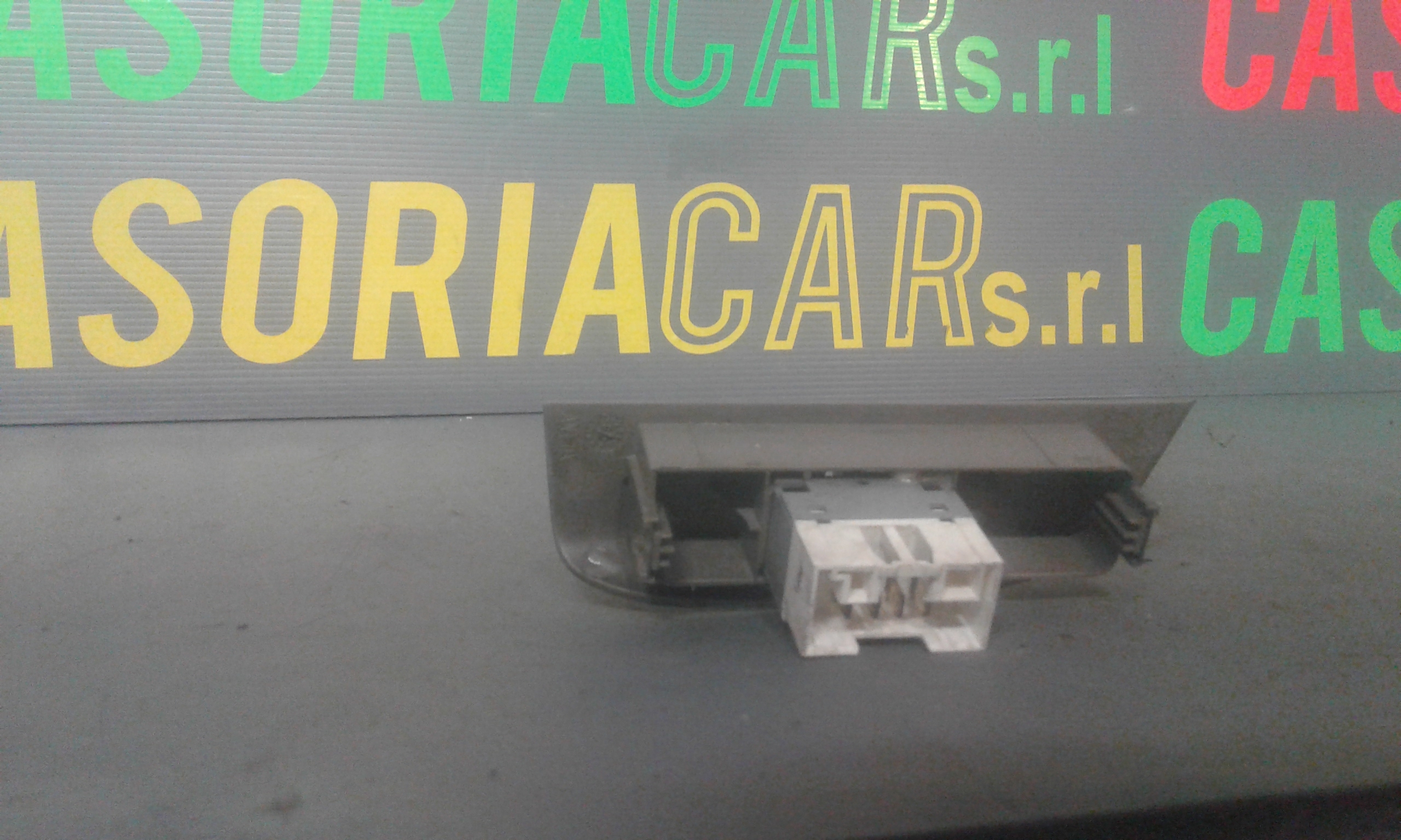 Interruttore Alzacristalli Porta Ant. Destro Usato