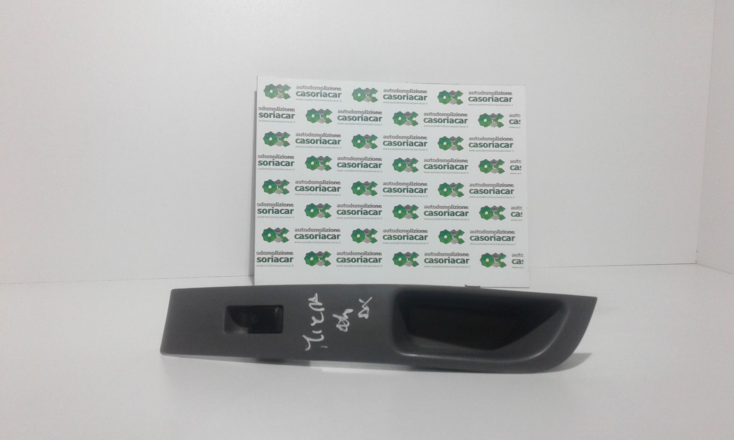 Interruttore Alzacristalli Porta Ant. Destro Usato