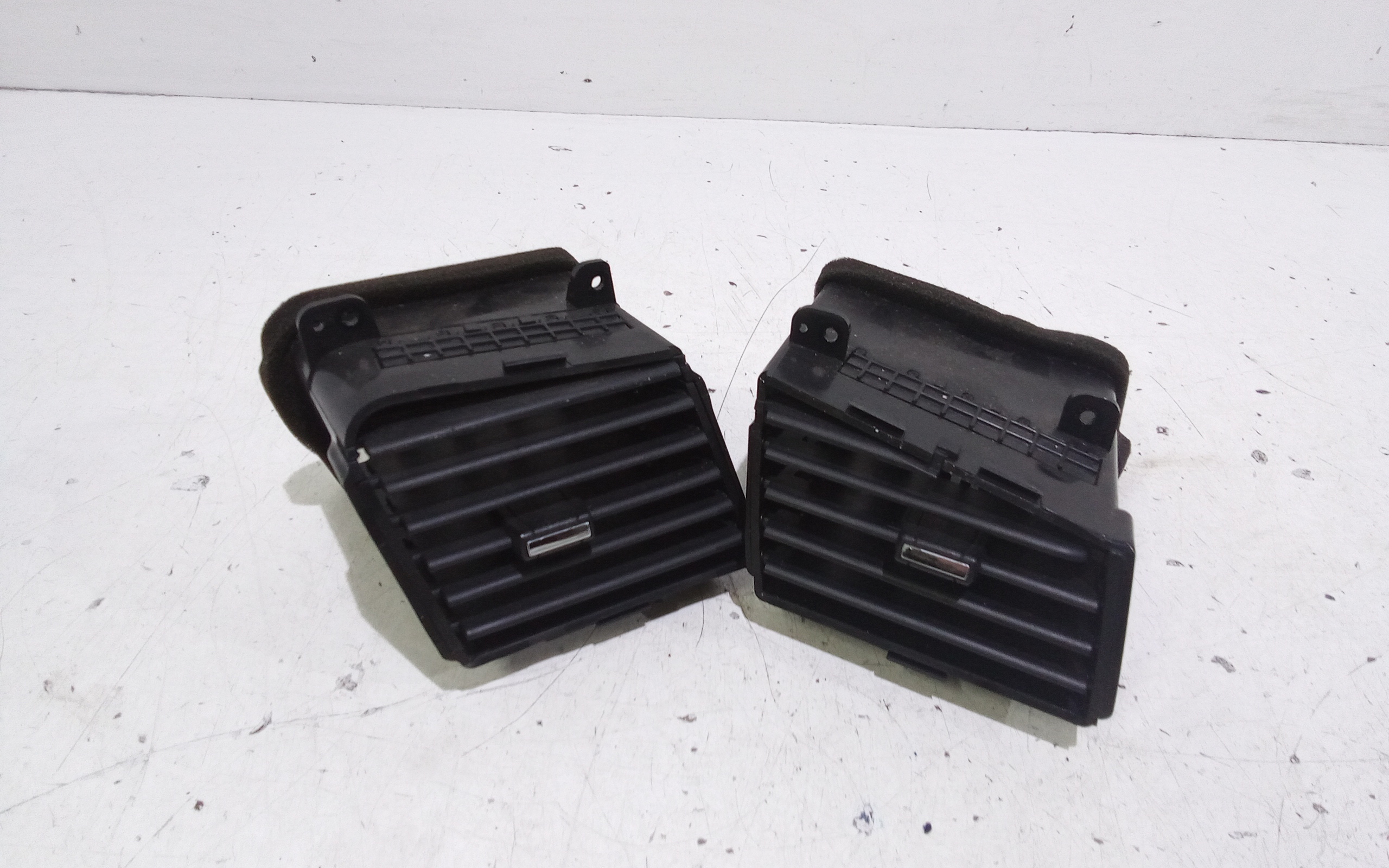 Condotto Aria Bocchette Centr. Sup. Cruscotto Usato