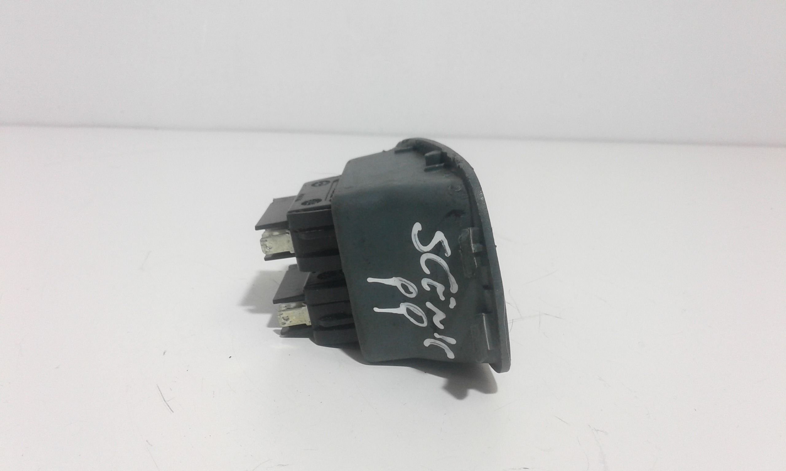 Interruttore Alzacristalli Porta Ant. Sinistro Usato