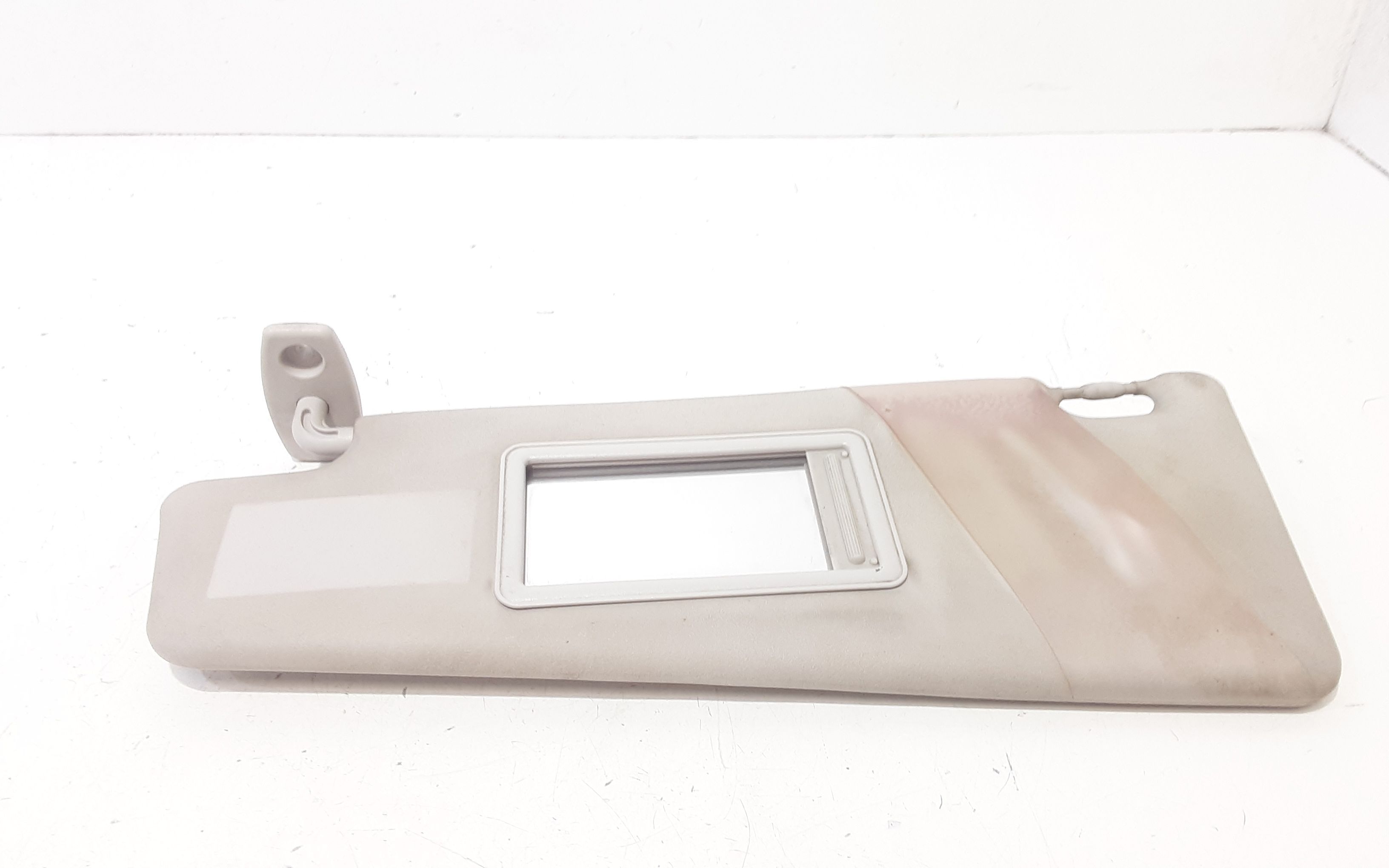 Aletta Parasole Parabrezza Sinistro 735361679 Usato