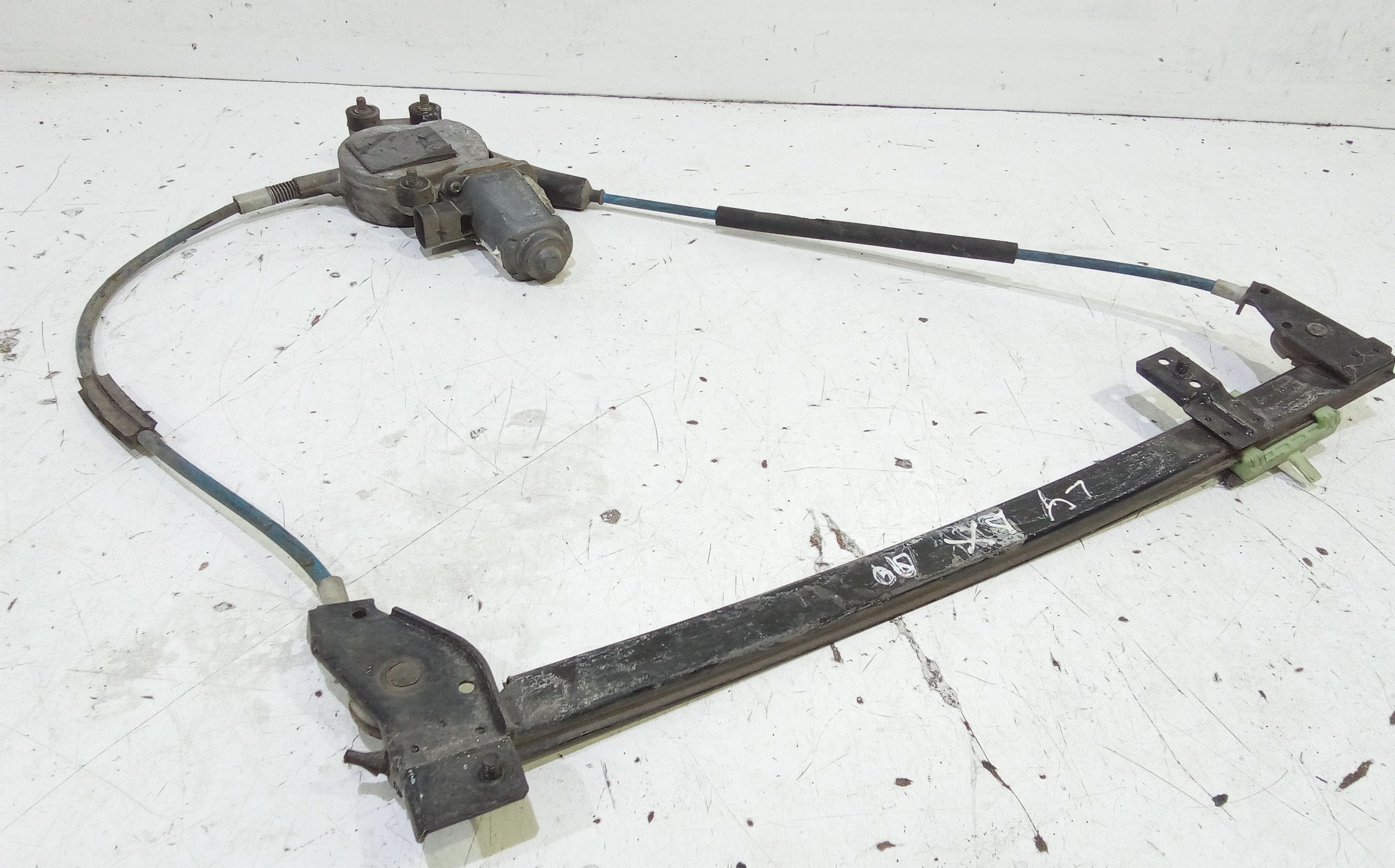 Alzacristallo Porta Ant. Destro Usato