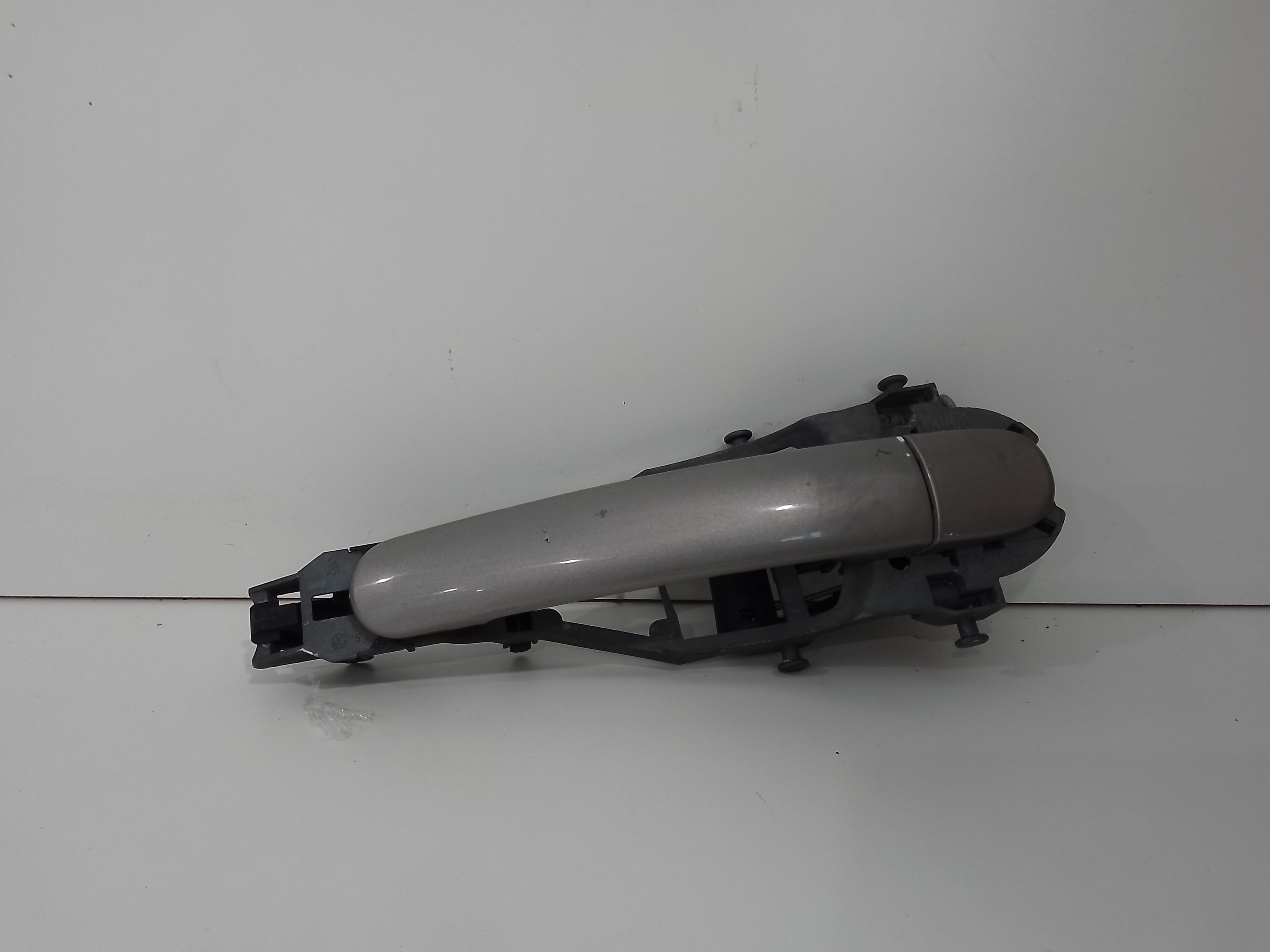 Maniglia Porta Ant. Destro 3B0837205G01C Usato