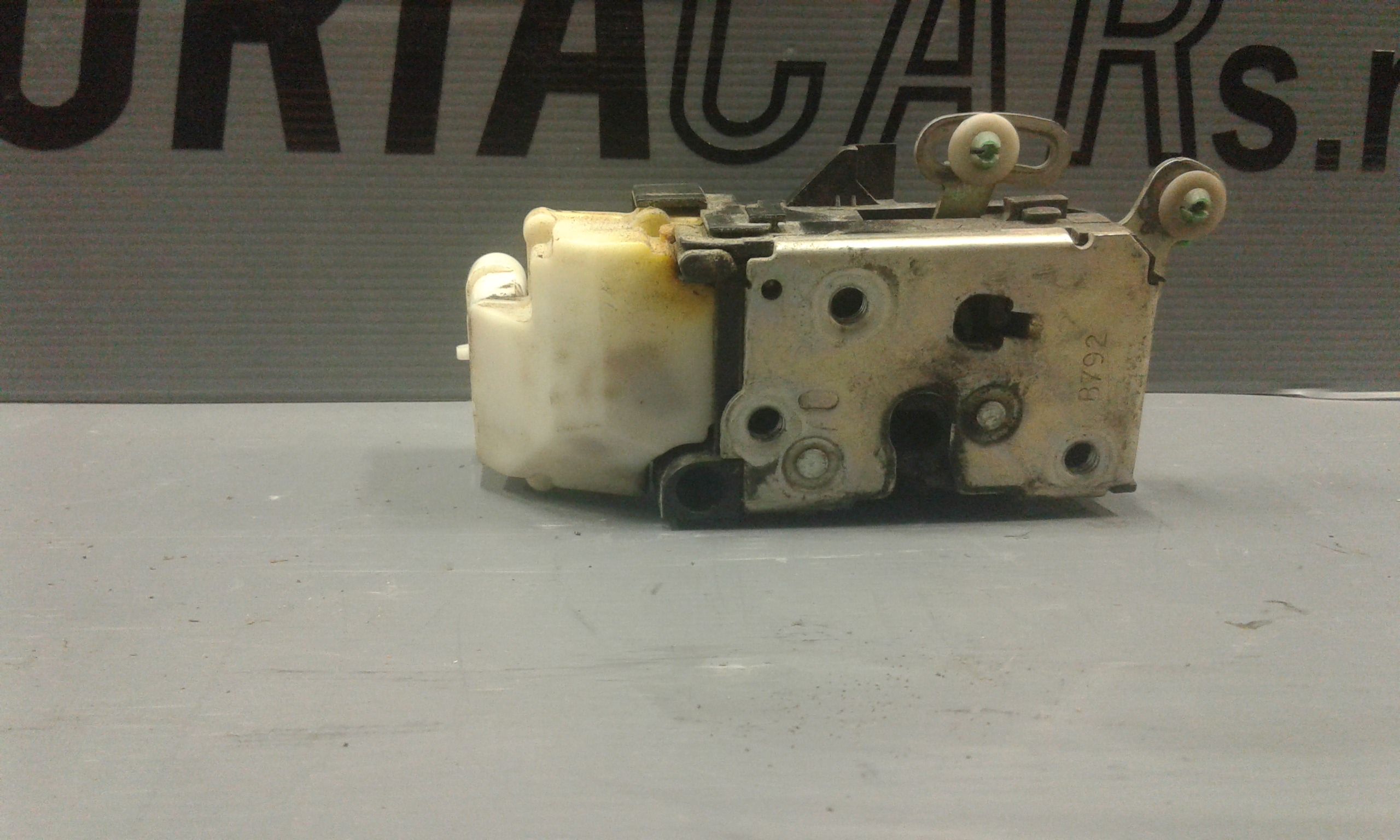 Serratura Porta Ant. Sinistro Usato