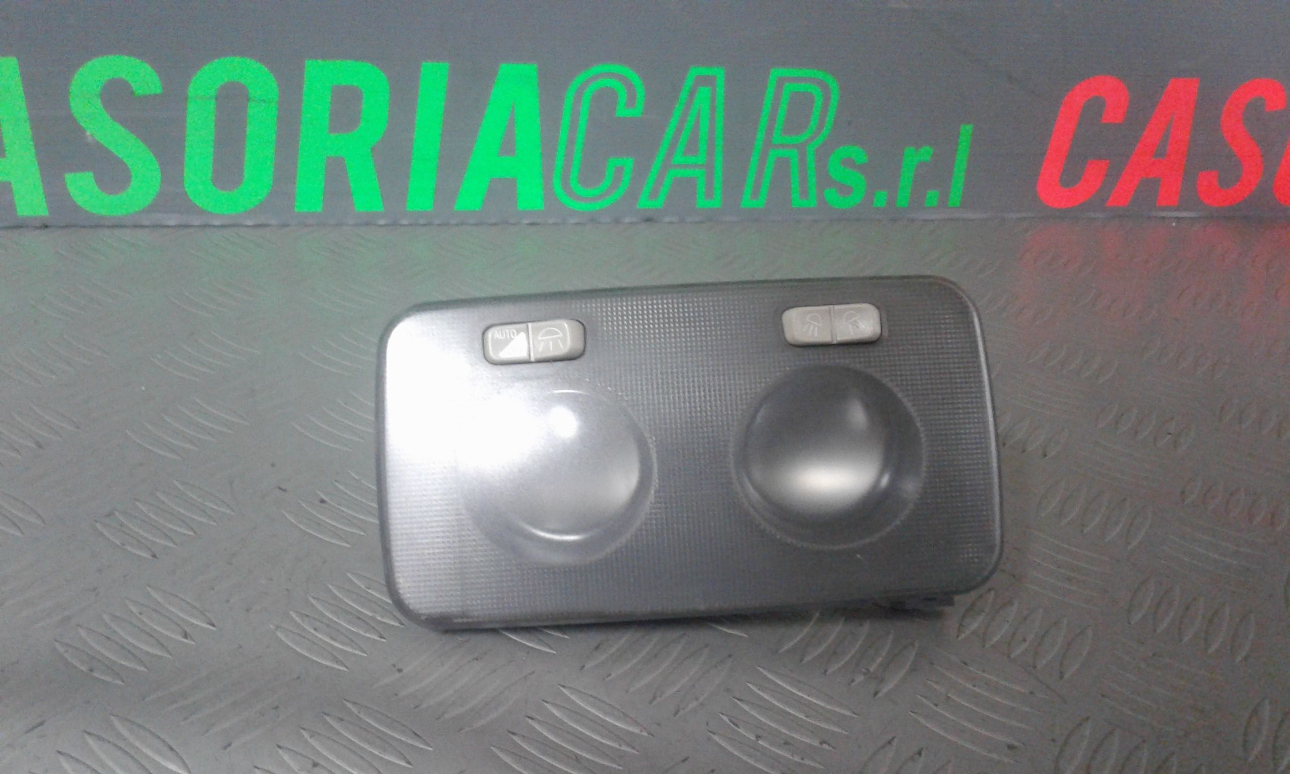 Luce Cortesia Ant. Tetto 735313220 Usato