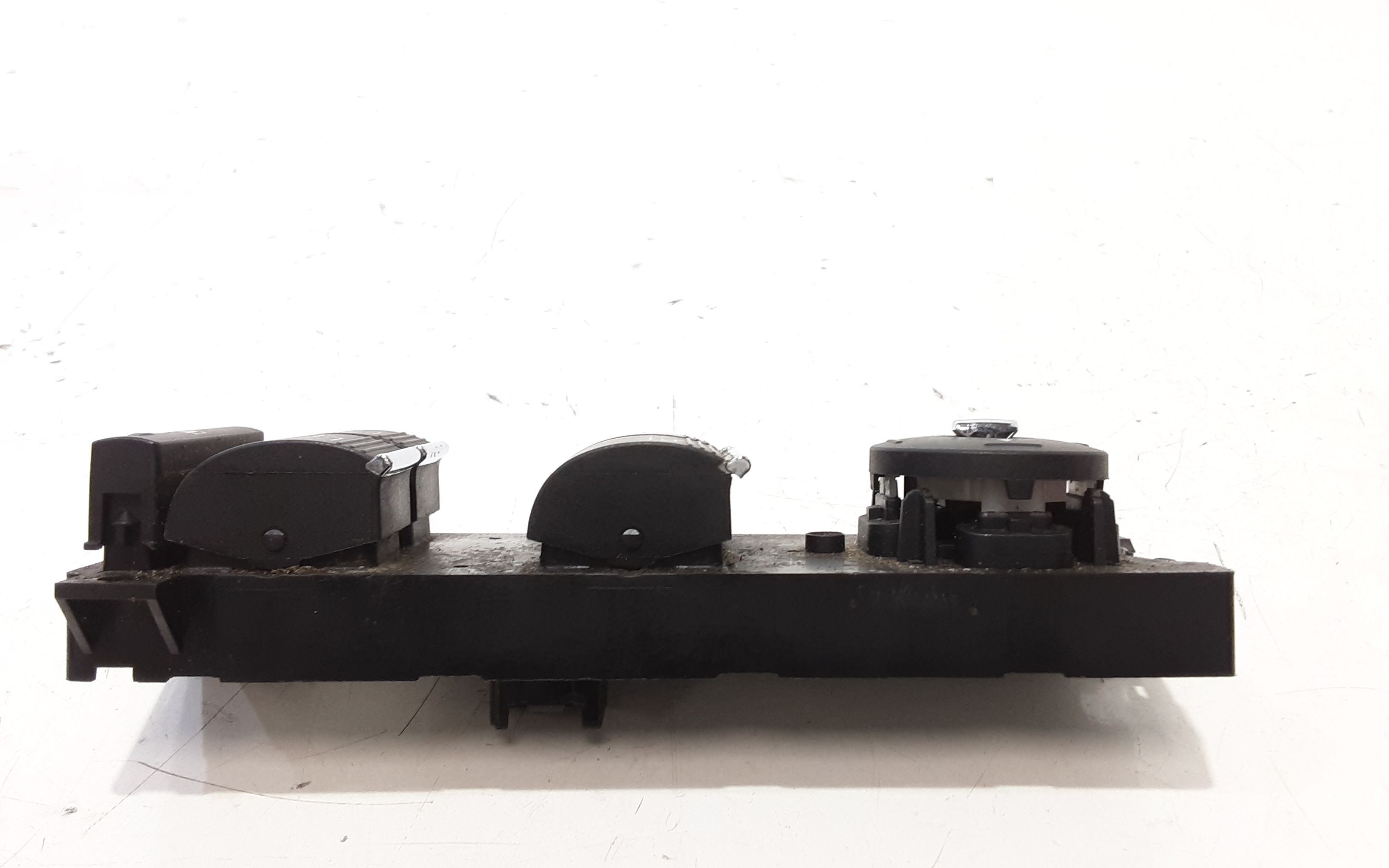 Interruttore Alzacristalli Porta Ant. Sinistro Usato