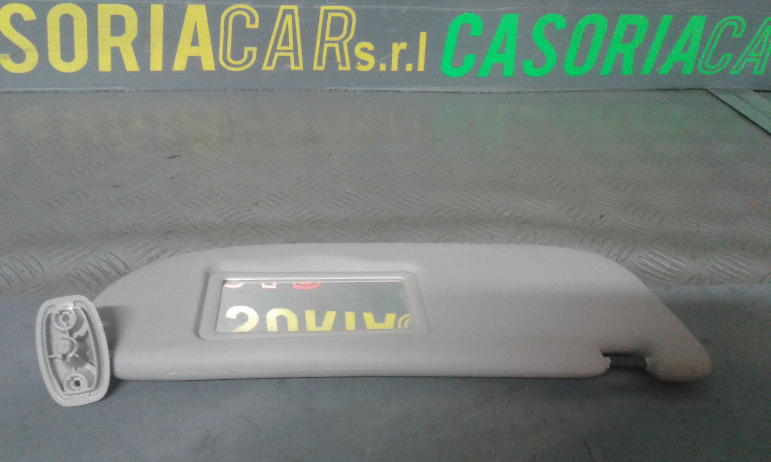 Aletta Parasole Parabrezza Destro Usato