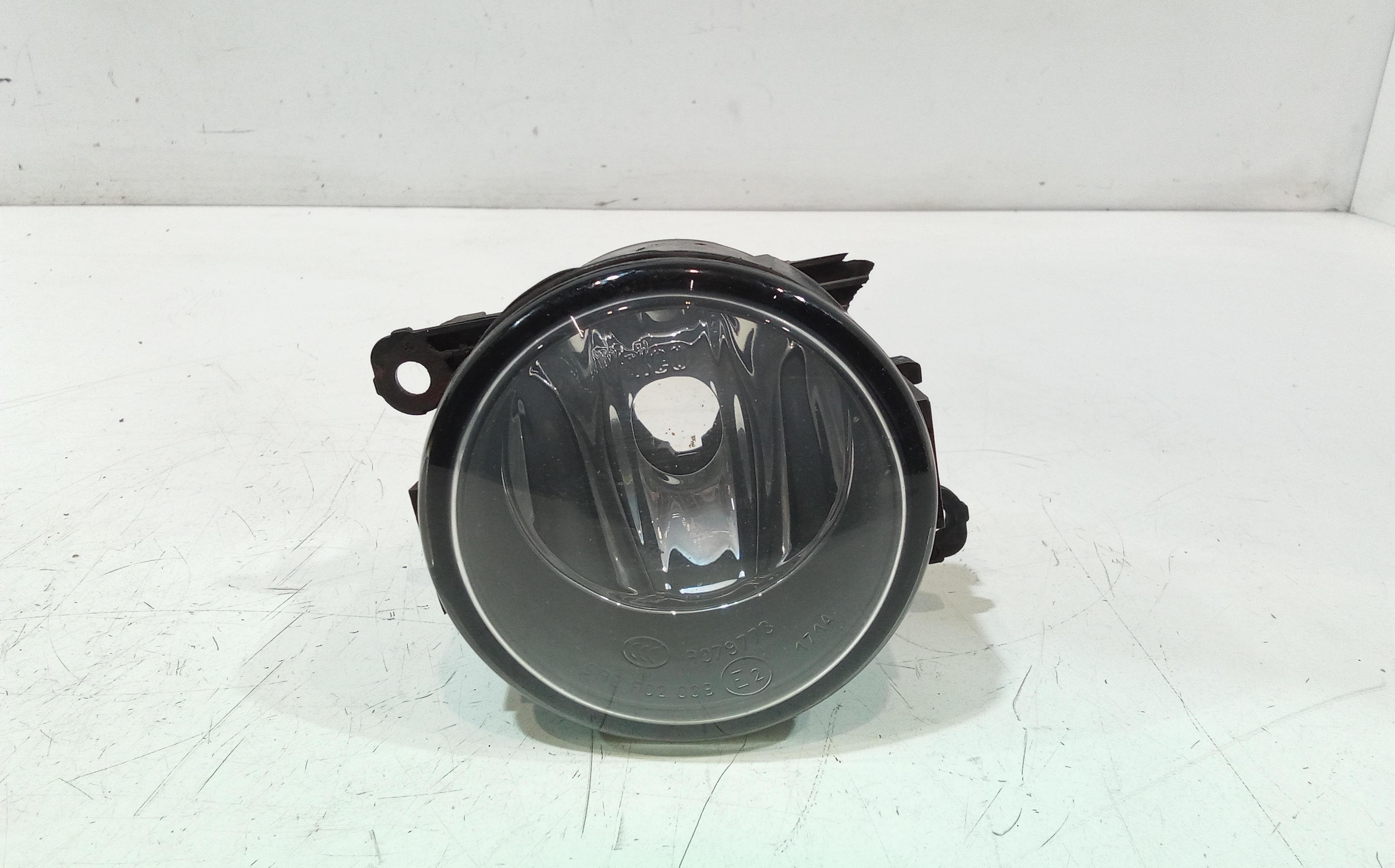 Proiettore Fendinebbia Destro 8200074008 Usato