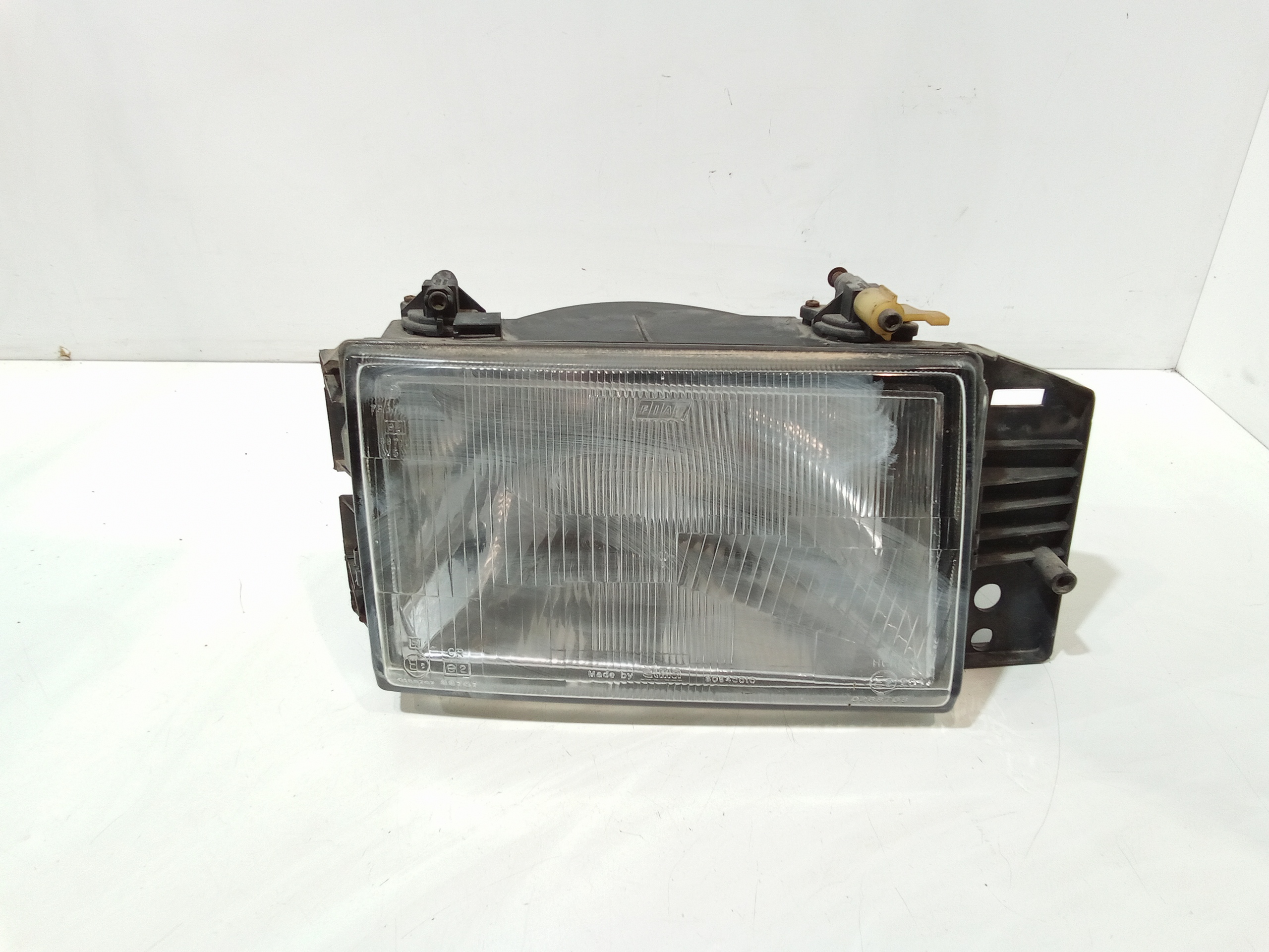 proiettore destro - Immagine 1 di 6