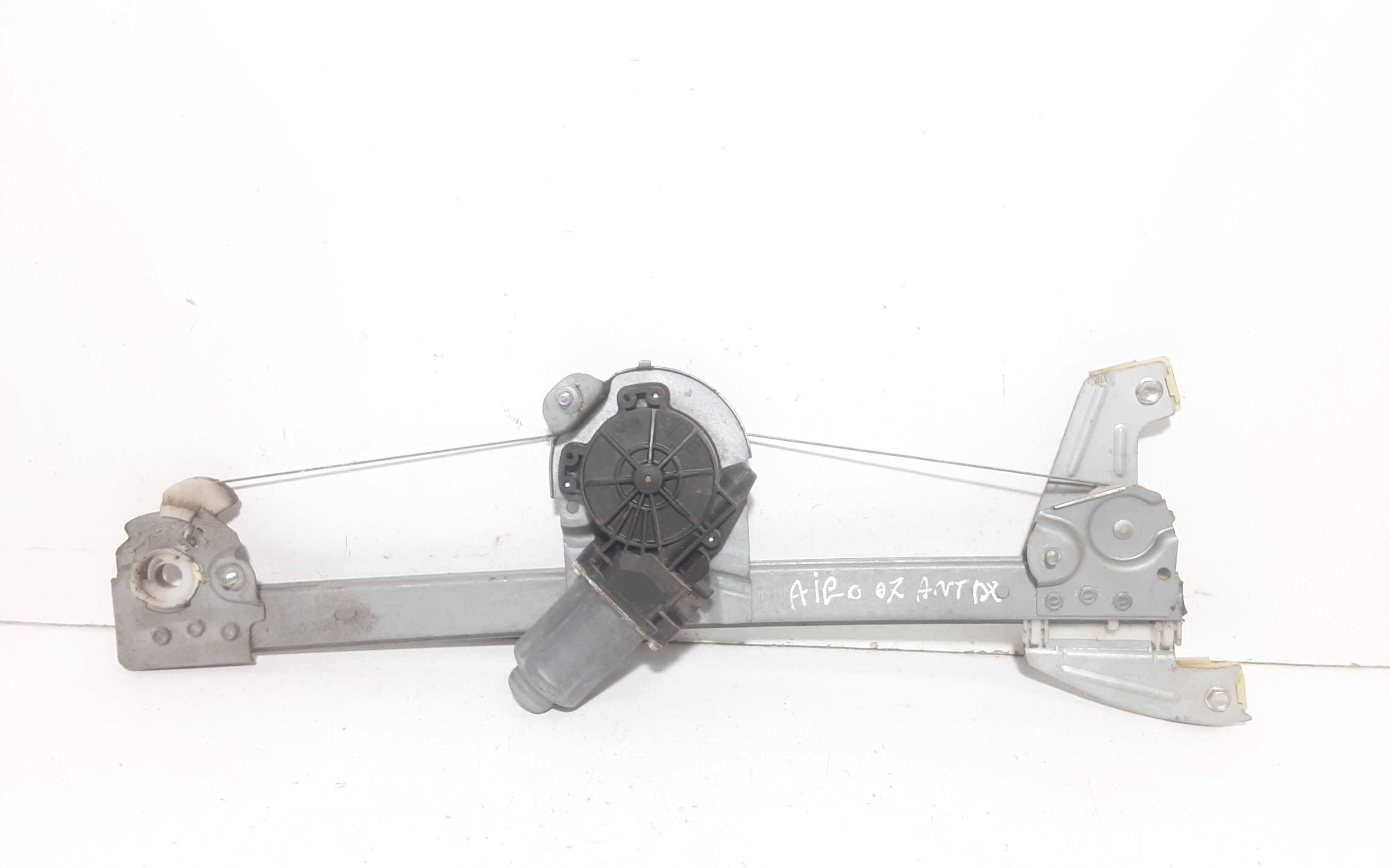 Alzacristallo Porta Ant. Destro 698100H010 Usato