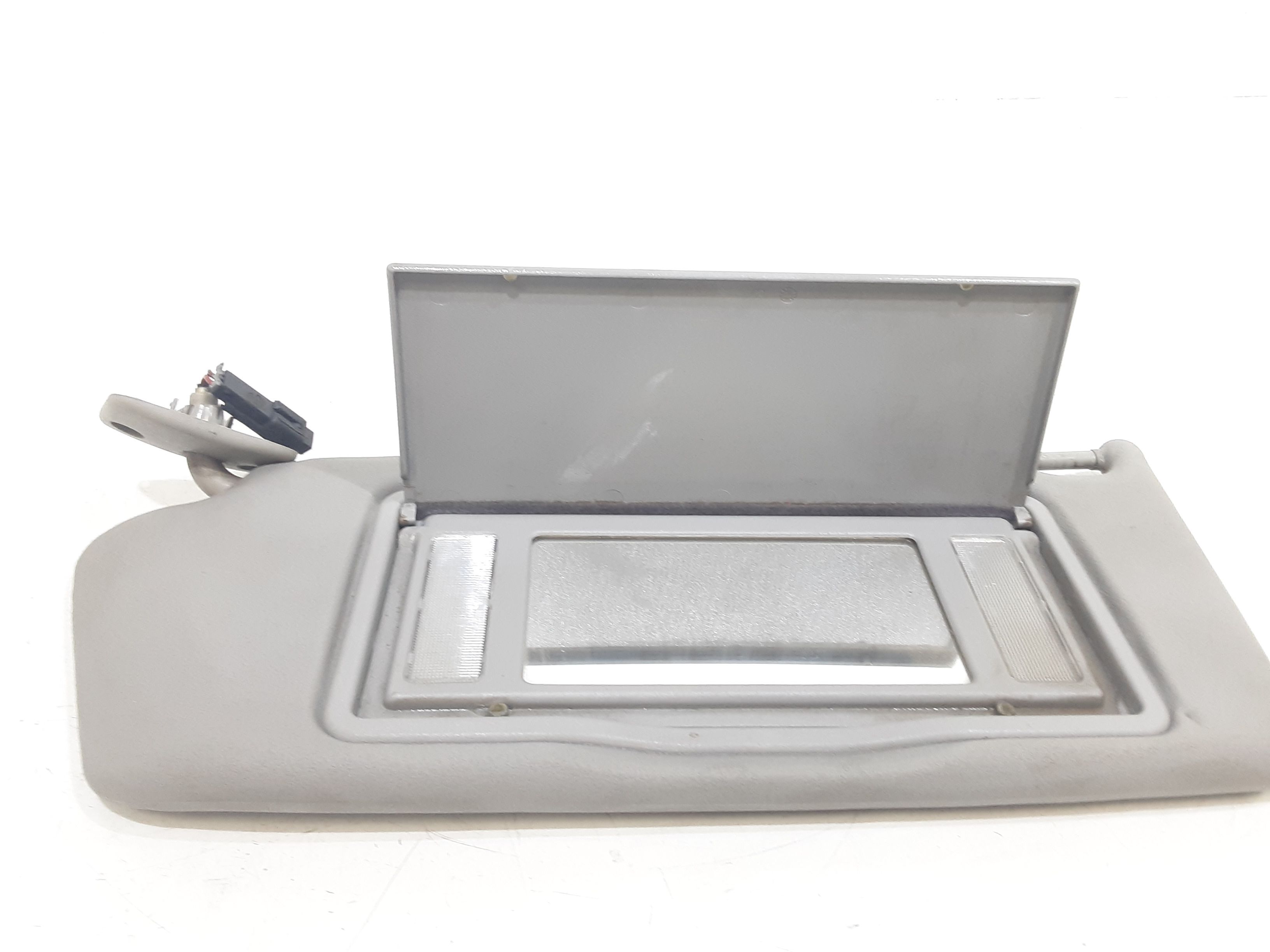 Aletta Parasole Parabrezza Sinistro 13113042 Usato