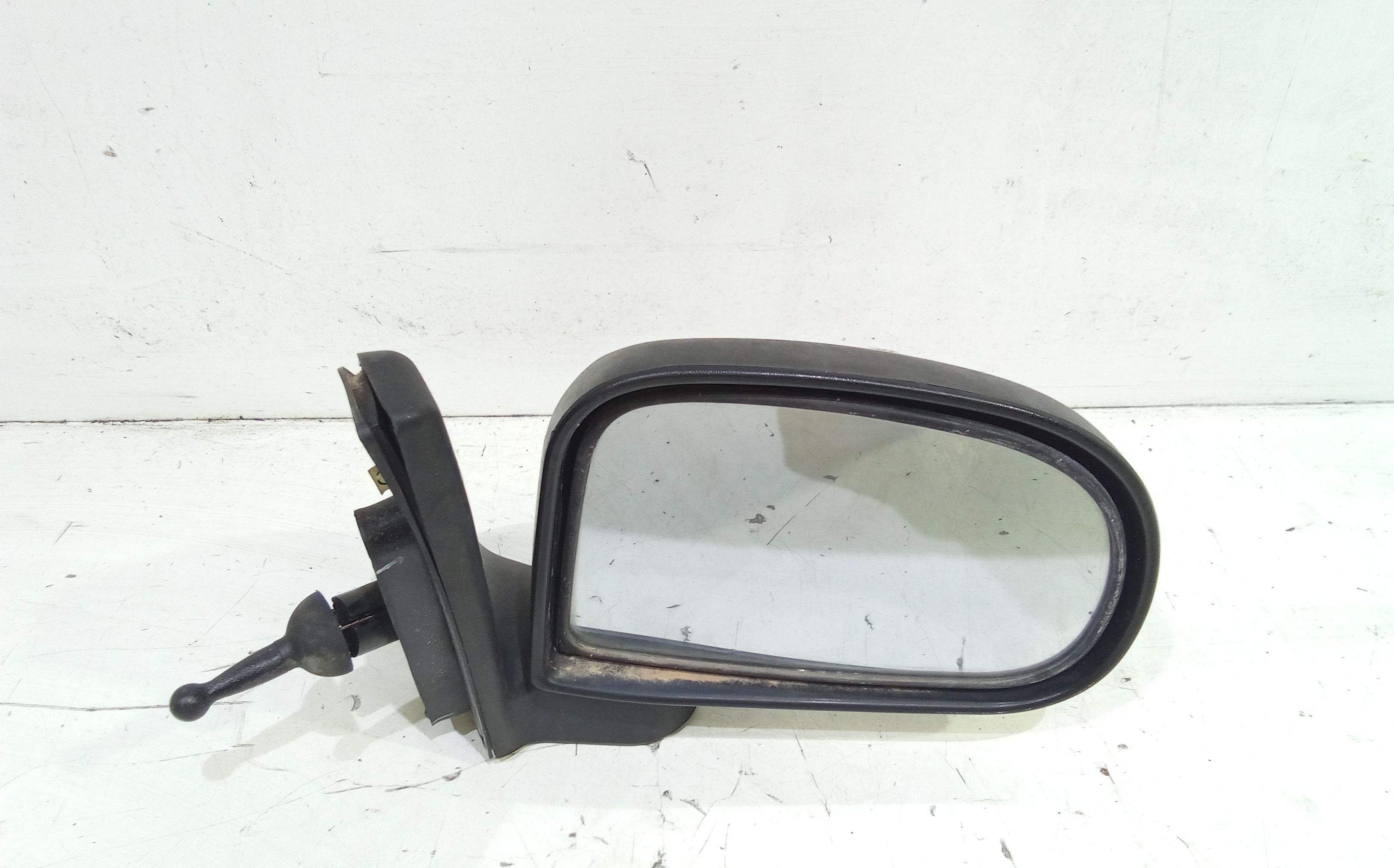 Retrovisore Est. Destro Usato