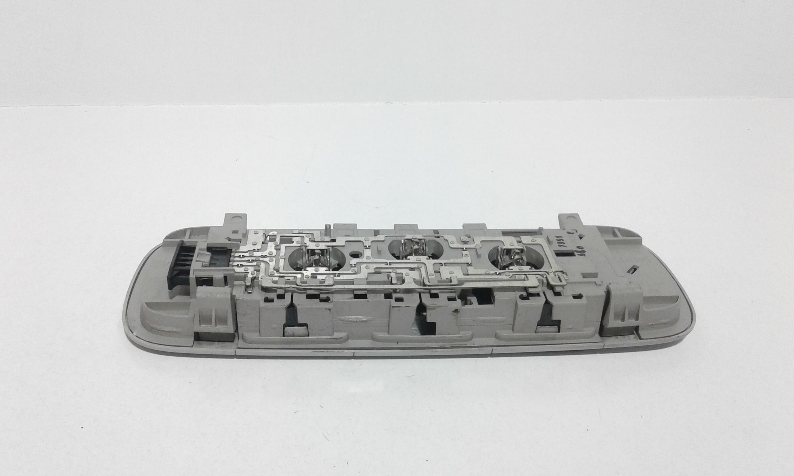 Luce Cortesia Centr. Tetto Usato