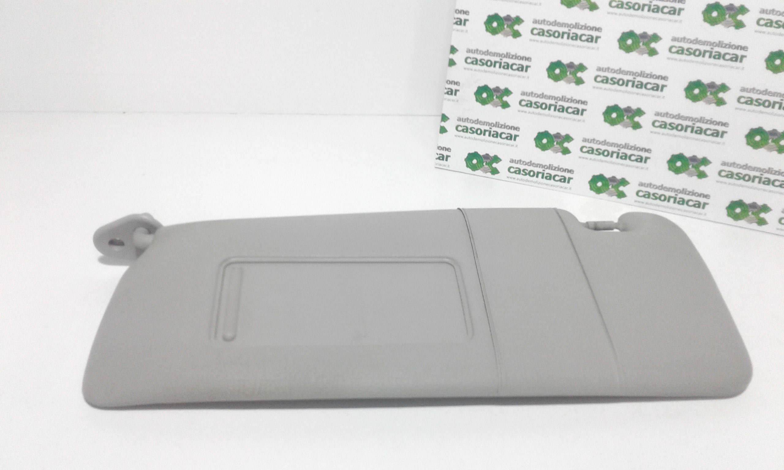 Aletta Parasole Parabrezza Sinistro 51162699047 Usato