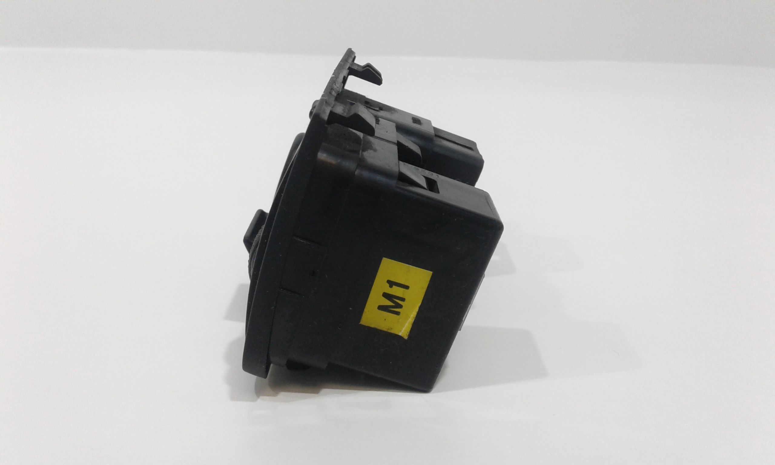 Interruttore Regolazione Retrovisore Est. 96452463 Usato