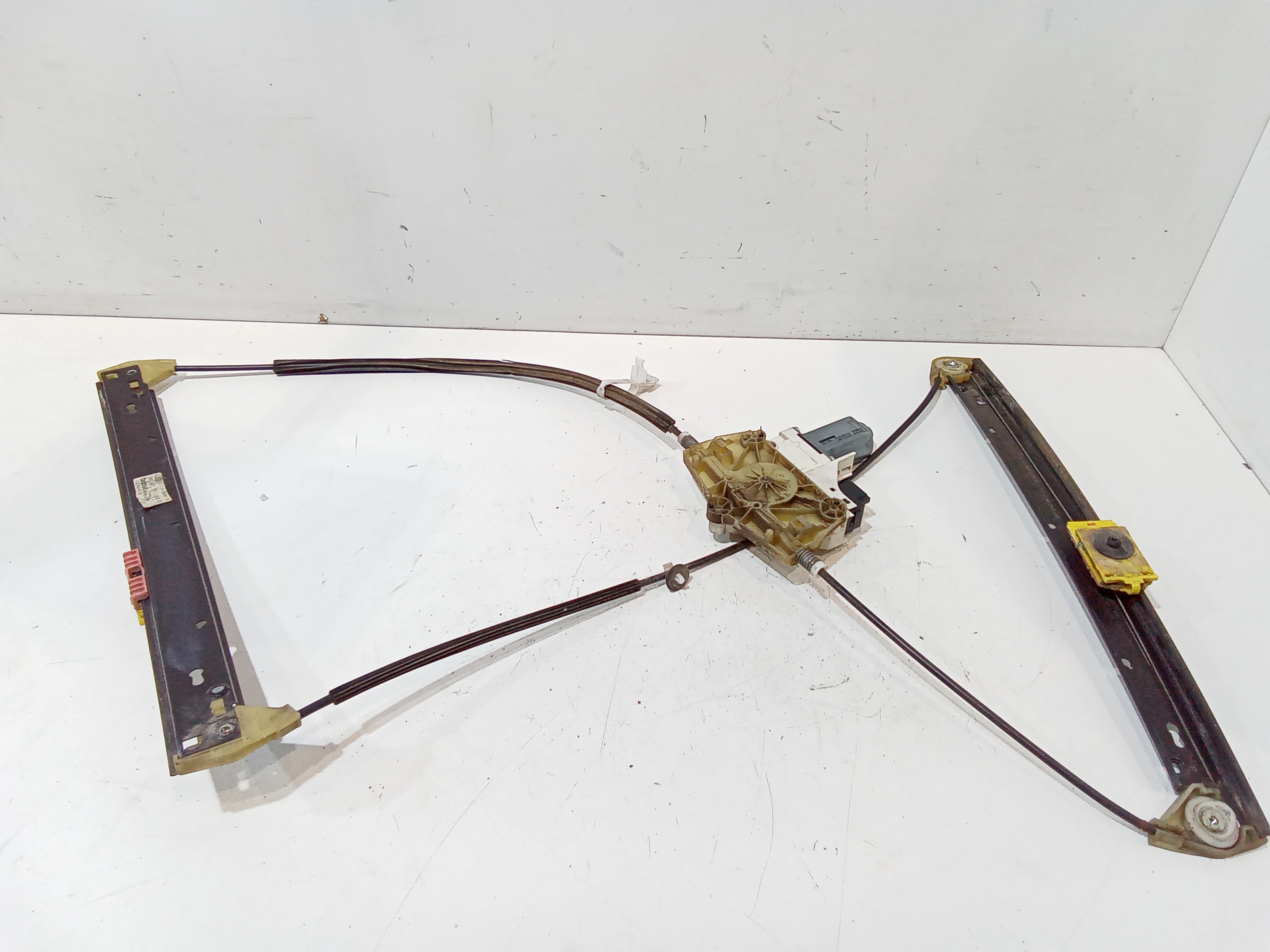 Alzacristallo Porta Ant. Sinistro Usato