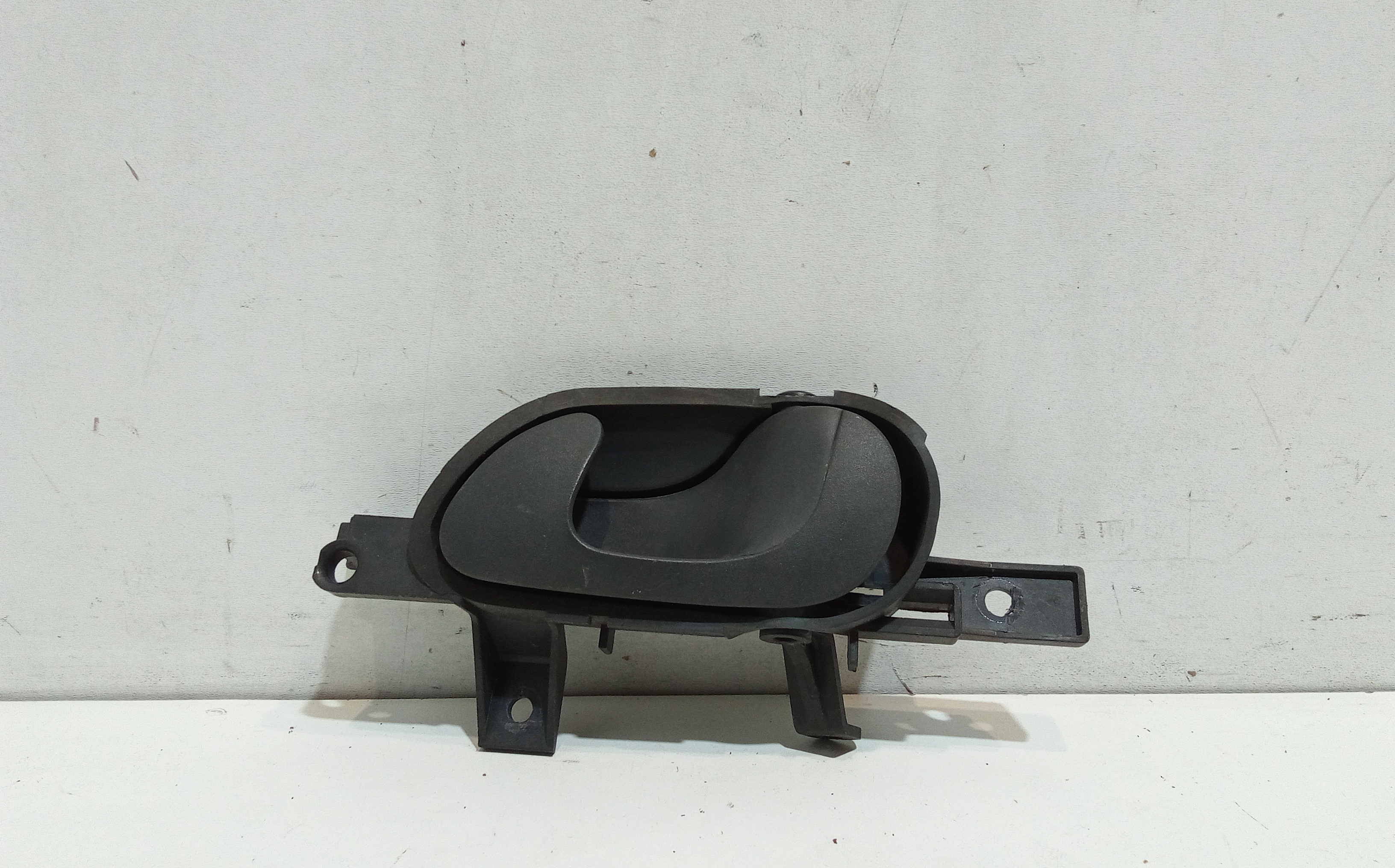 Maniglia Int. Apertura Porta Ant. Destro Usato