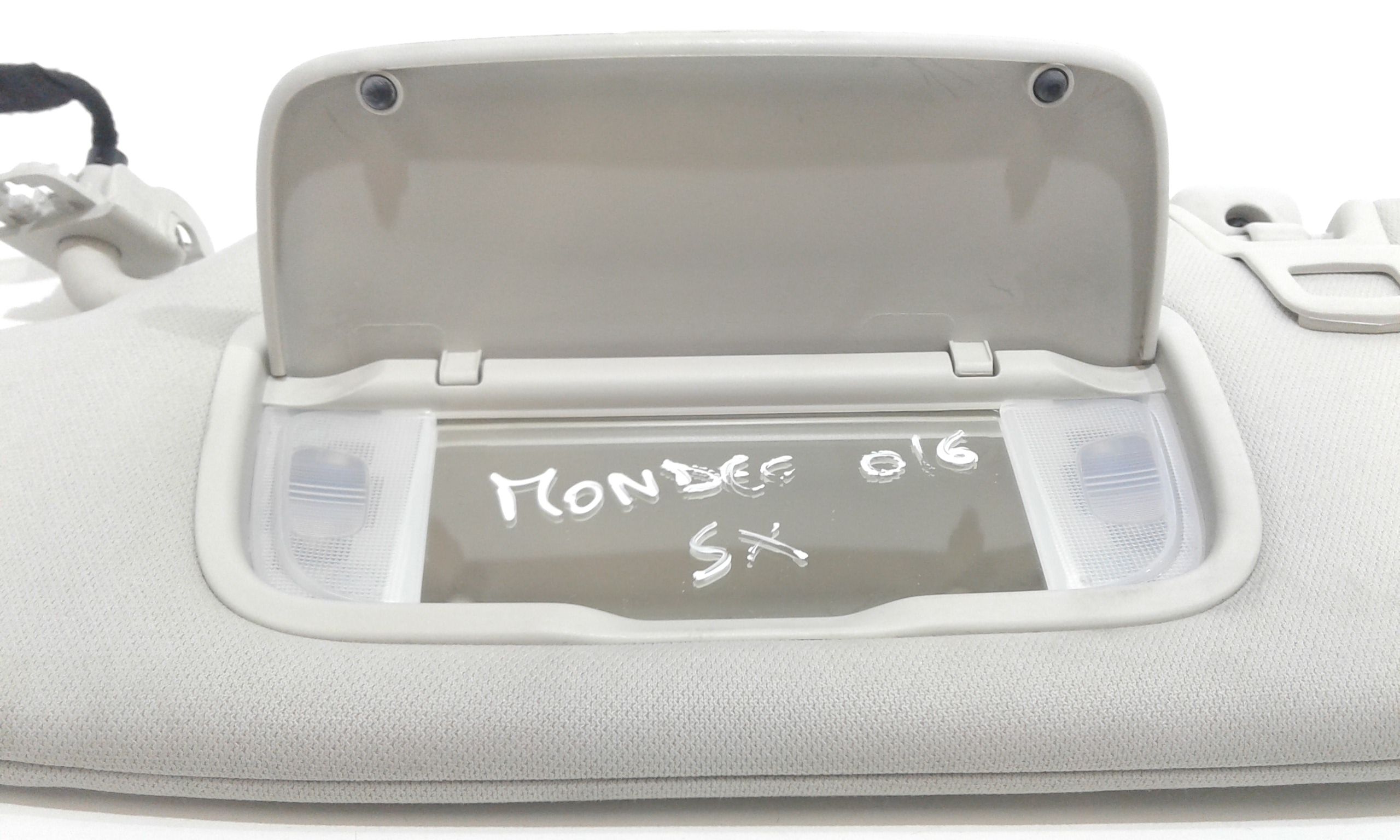 Aletta Parasole Parabrezza Sinistro 2033283 Usato