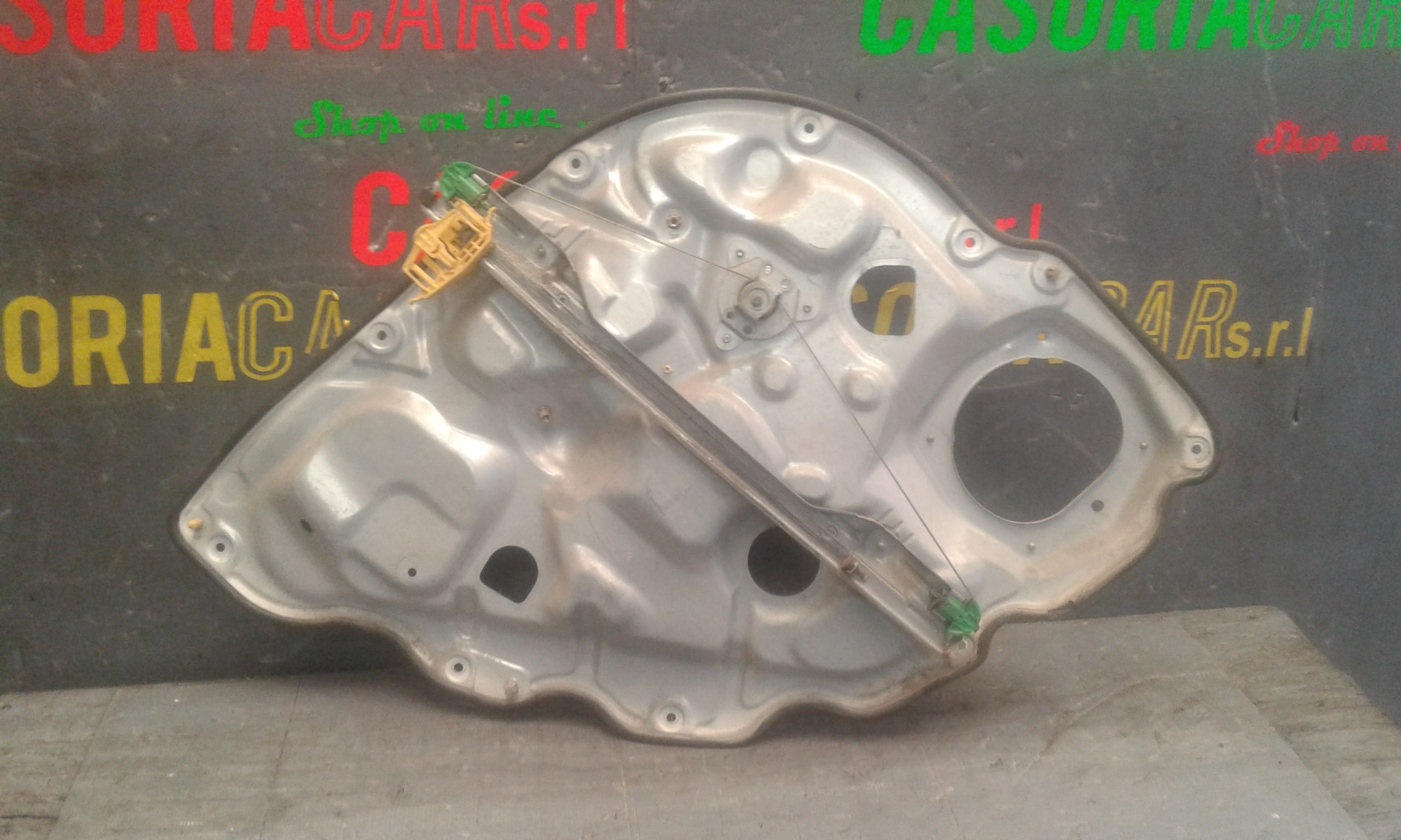 Alzacristallo Porta Post. Destro 71734850 Usato