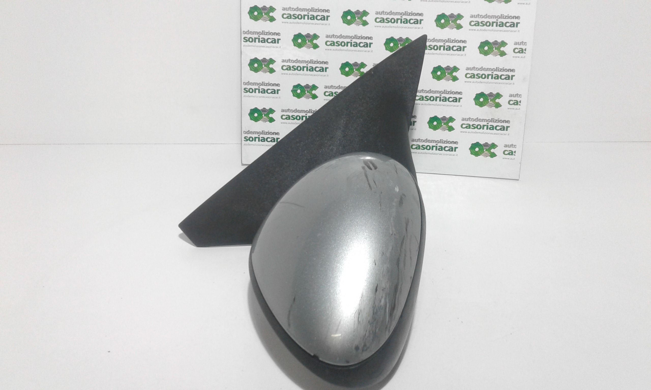 Retrovisore Est. Destro Usato