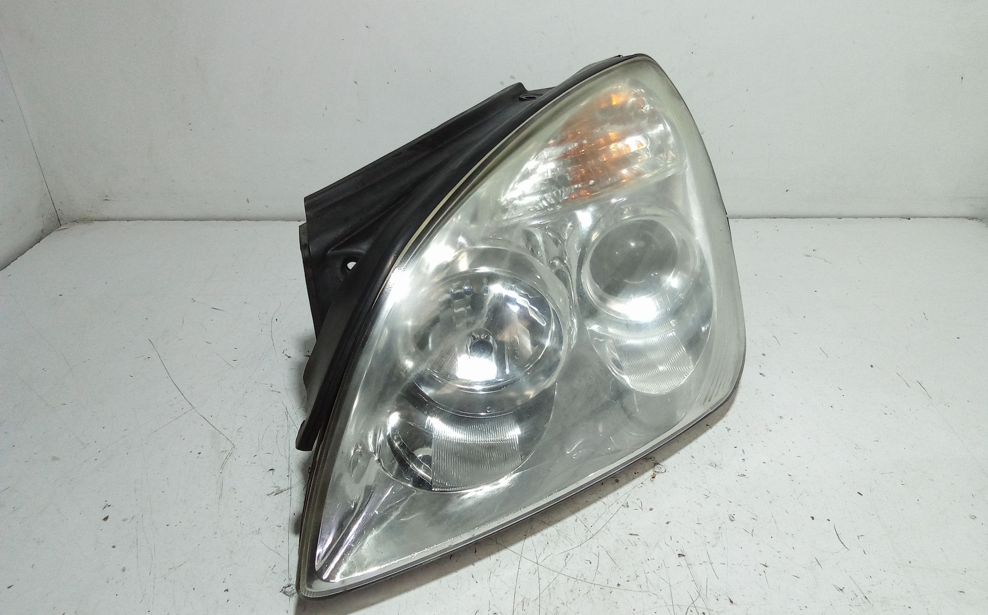 Proiettore Sinistro 921011D020 Usato