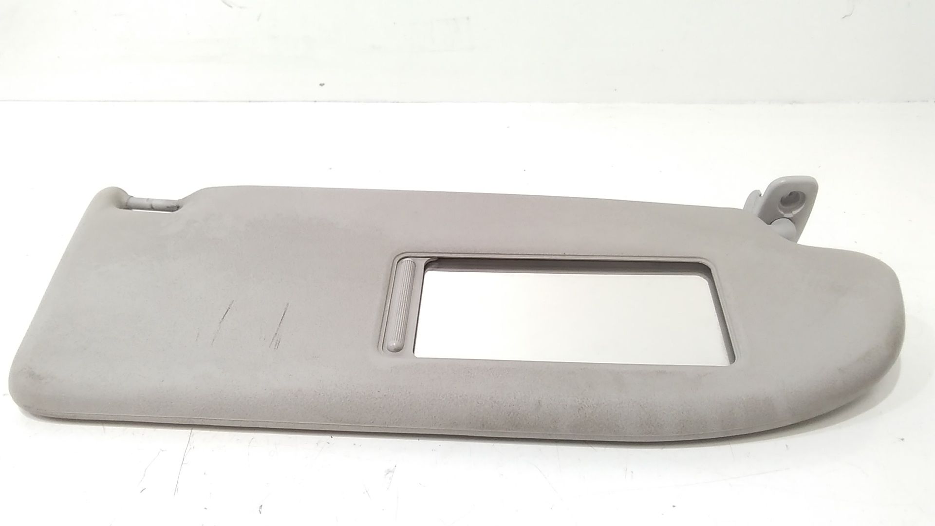 Aletta Parasole Parabrezza Destro 6L0857552F2F4 Usato