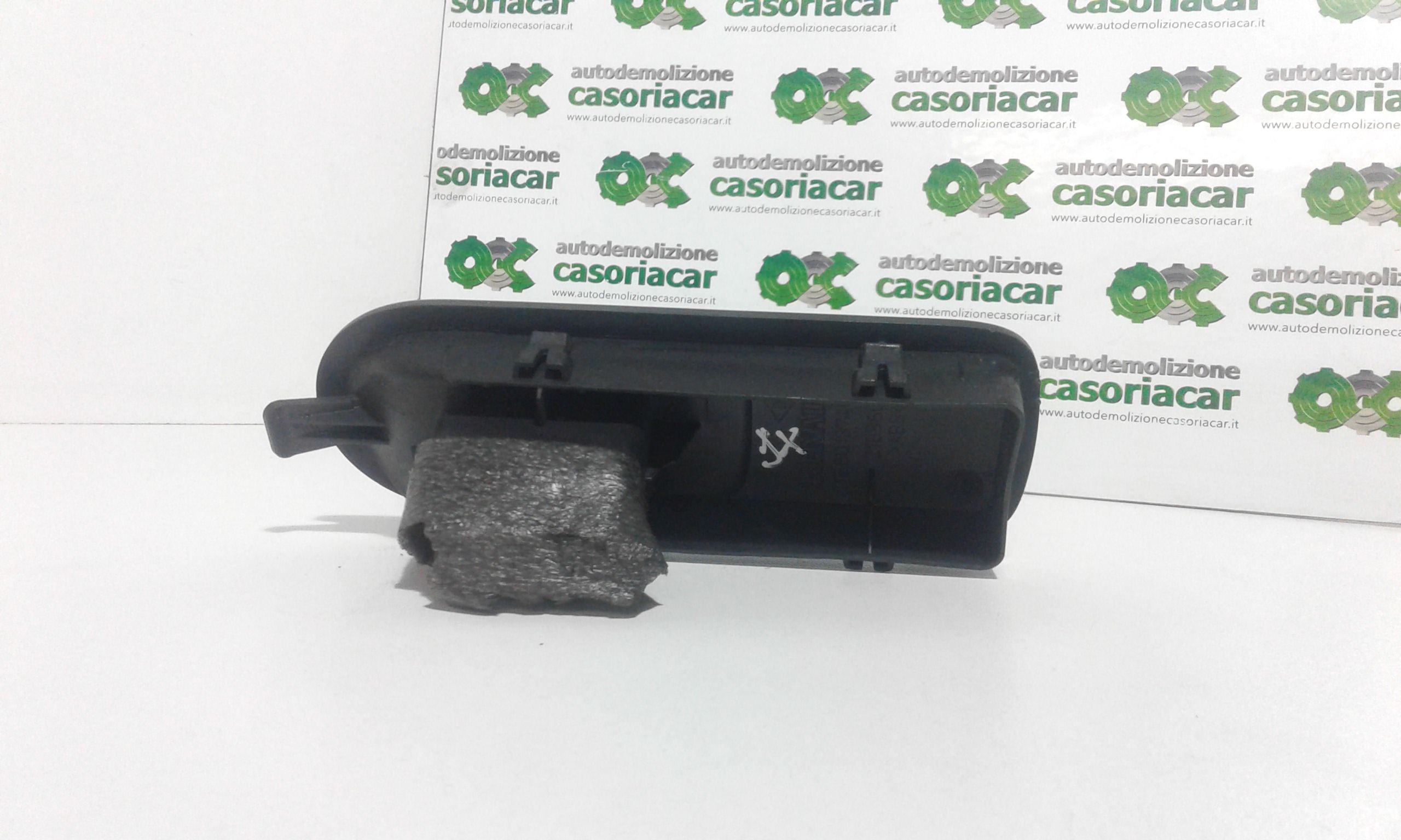 Interruttore Alzacristalli Porta Ant. Destro 7700432963 Usato