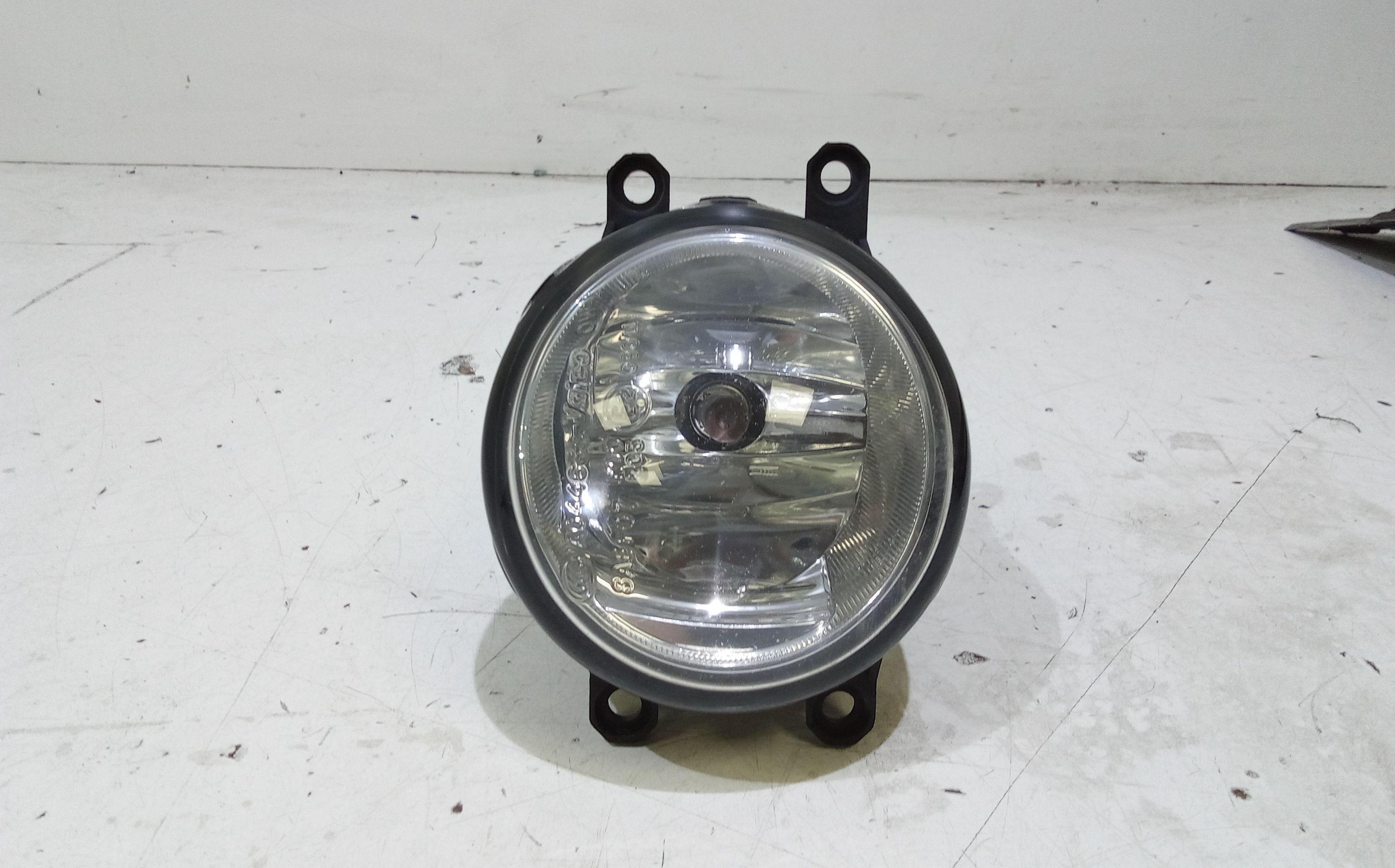 Proiettore Fendinebbia Sinistro 812200W040 Usato